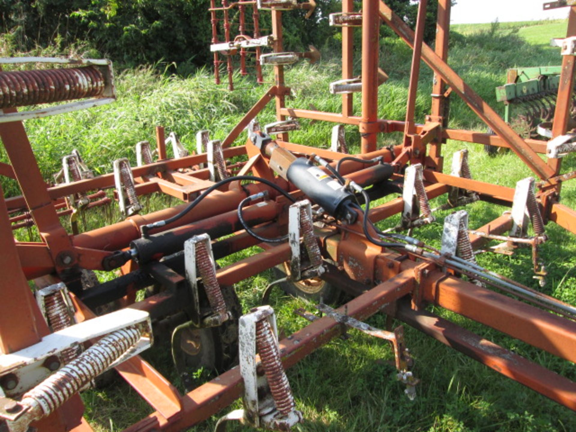 WIL-RICH FCW 26’ FIELD CULTIVATOR, 4X HARROW - Image 7 of 7