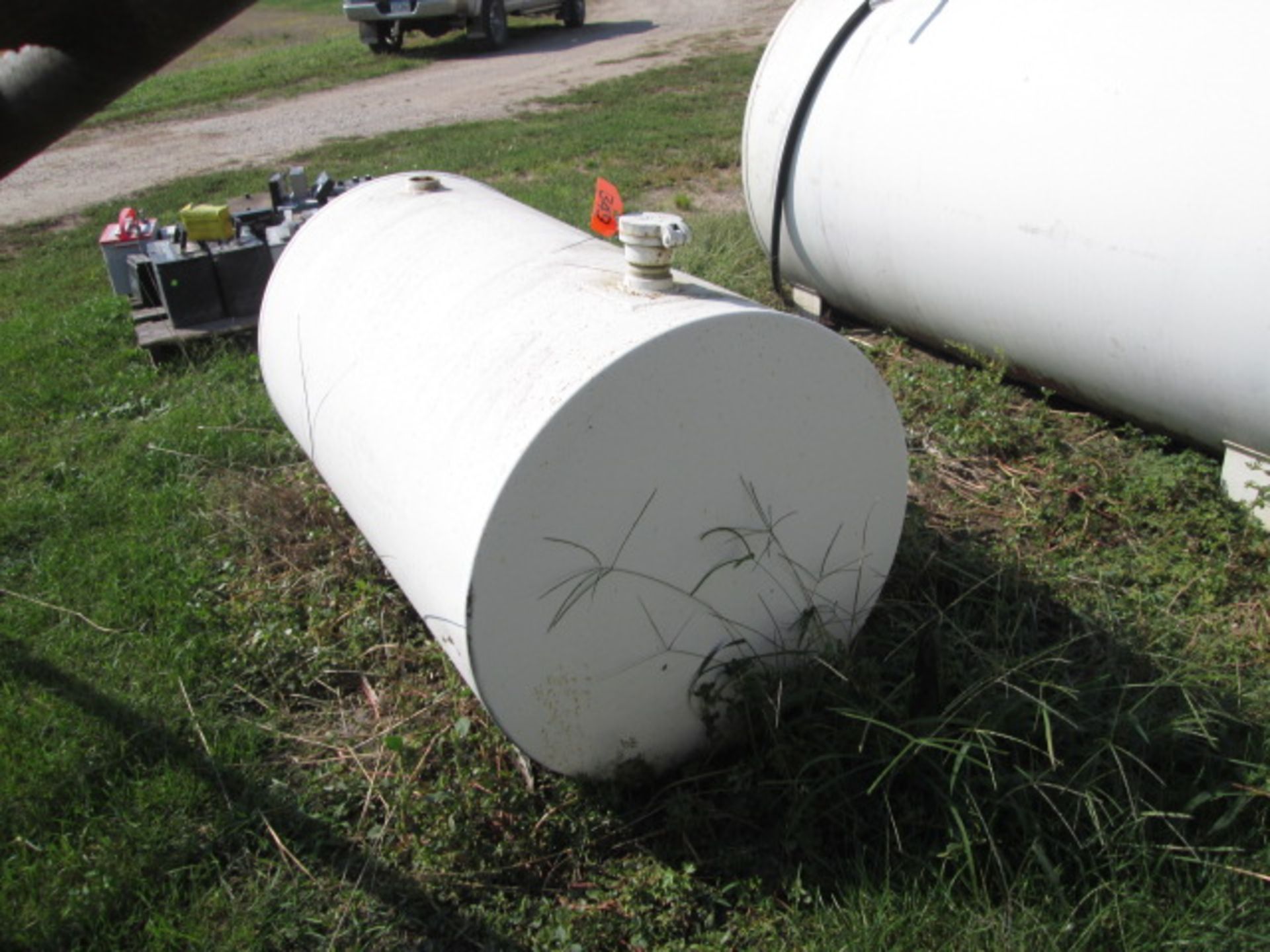 150 GAL FUEL TANK - Image 4 of 4