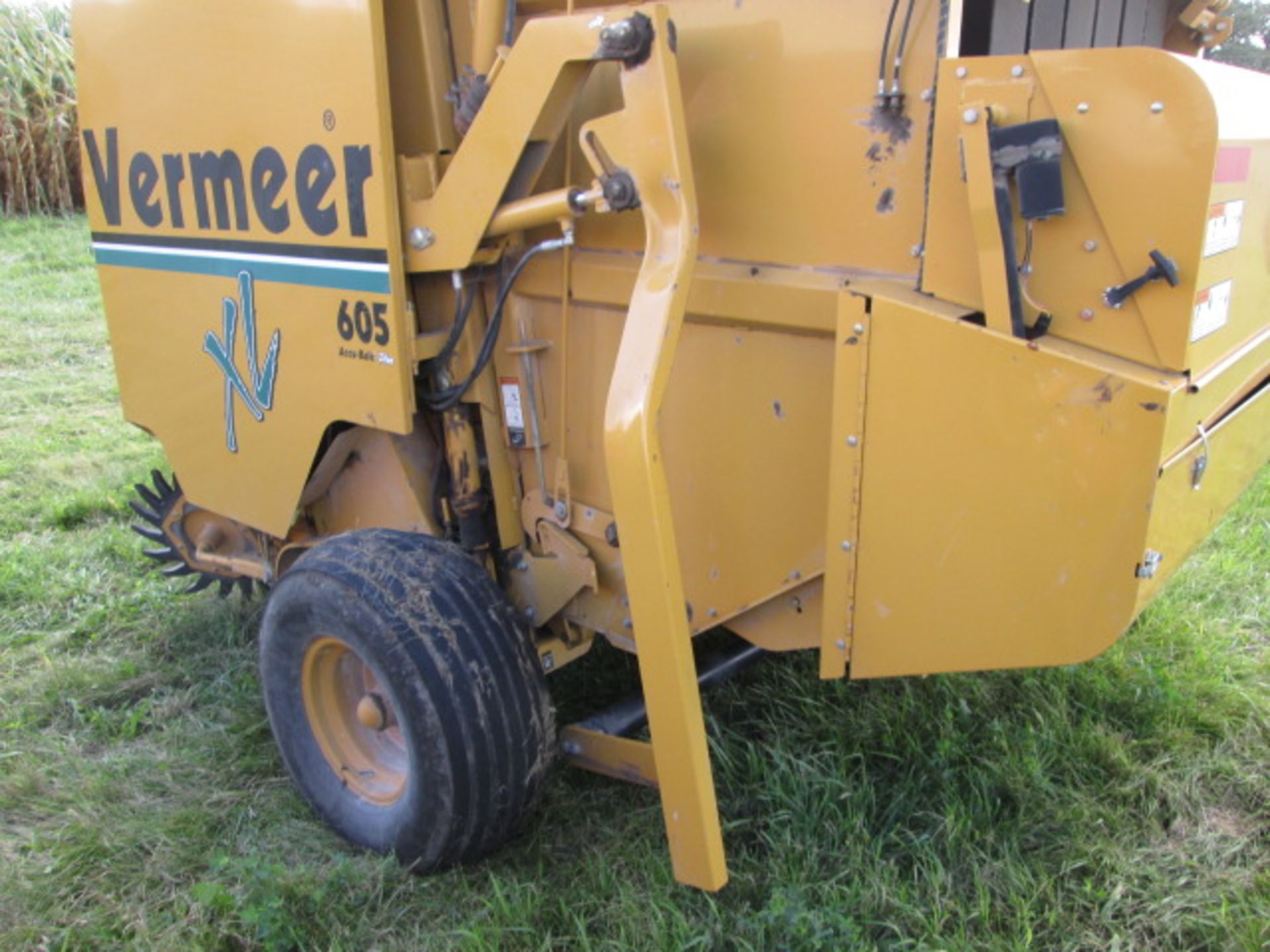 VERMEER 605XL BALER, NET WRAP,ACCU BALE, 7361 BALES - Image 5 of 10