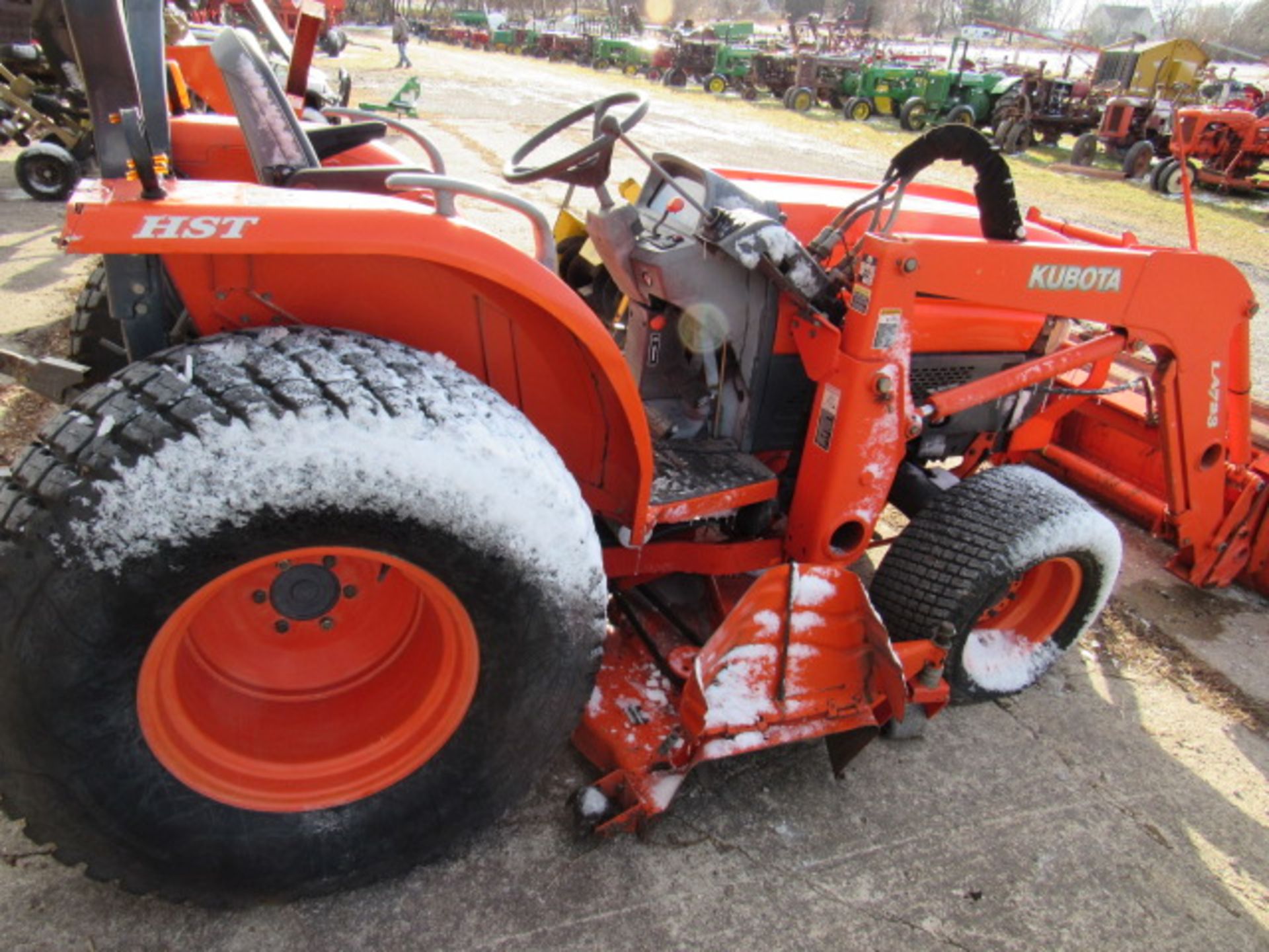 Kubota L-3830 w/ Loader & Deck - Image 4 of 4