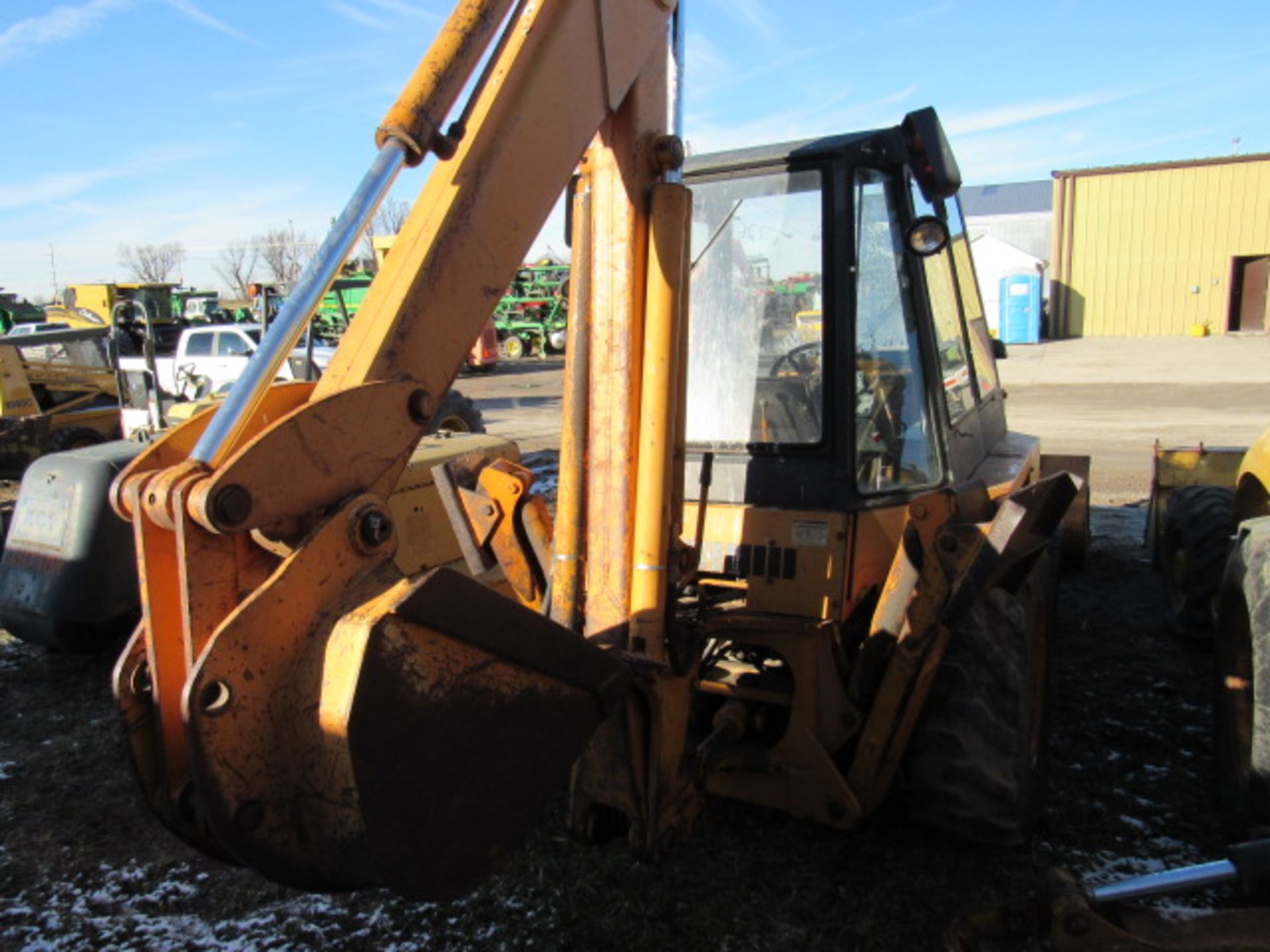 Case 580C BH & Loader - Image 4 of 4