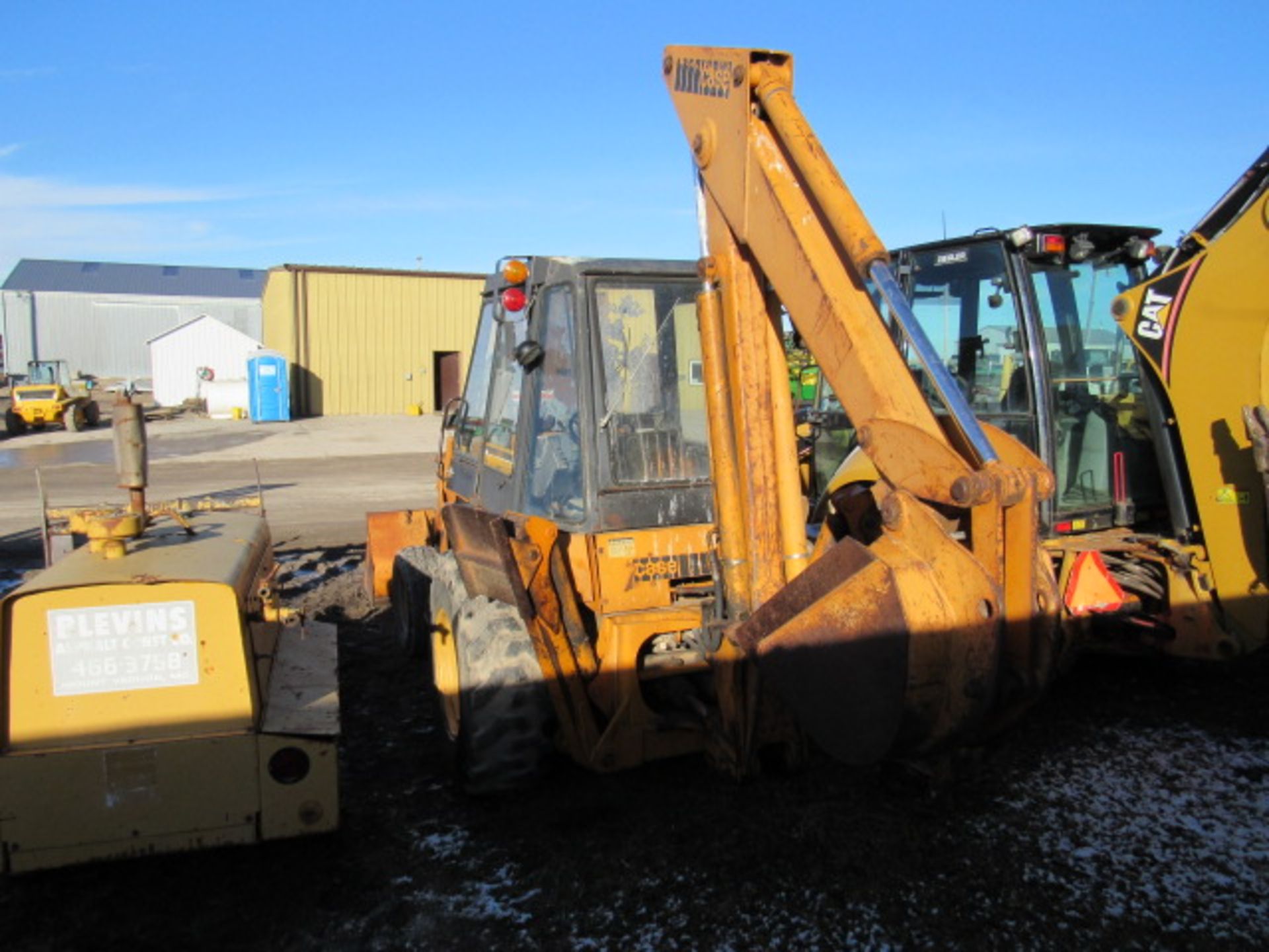 Case 580C BH & Loader - Image 3 of 4