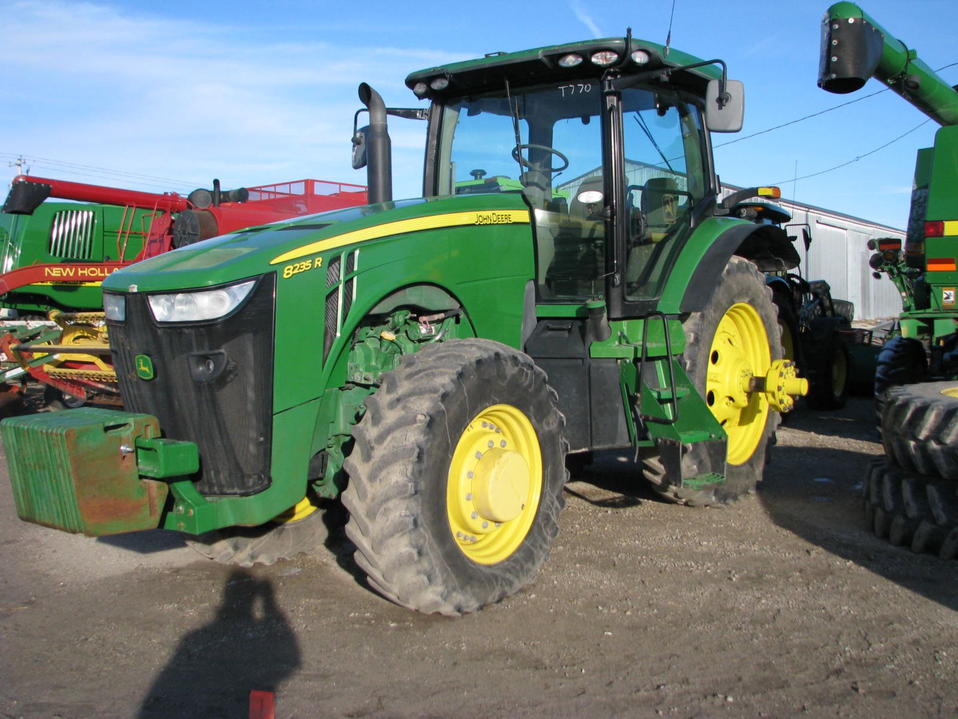 JD 8245R WITH DUALS