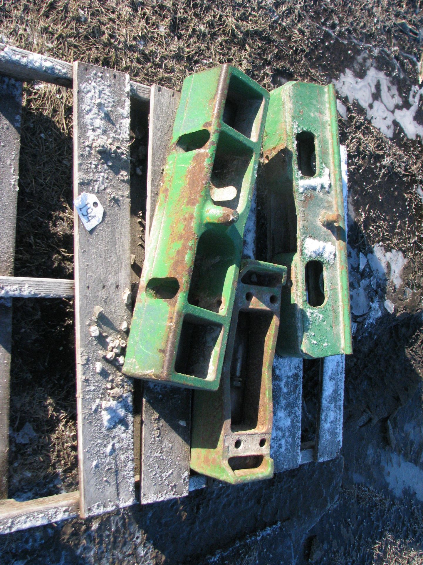 JD FRONT WEIGHT BRACKETS