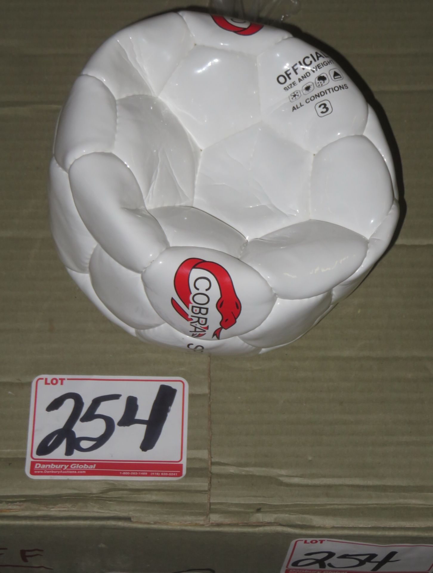 BOX - COBRA SIZE 3 SOCCER BALLS (NEW - 20 PCS/BX)