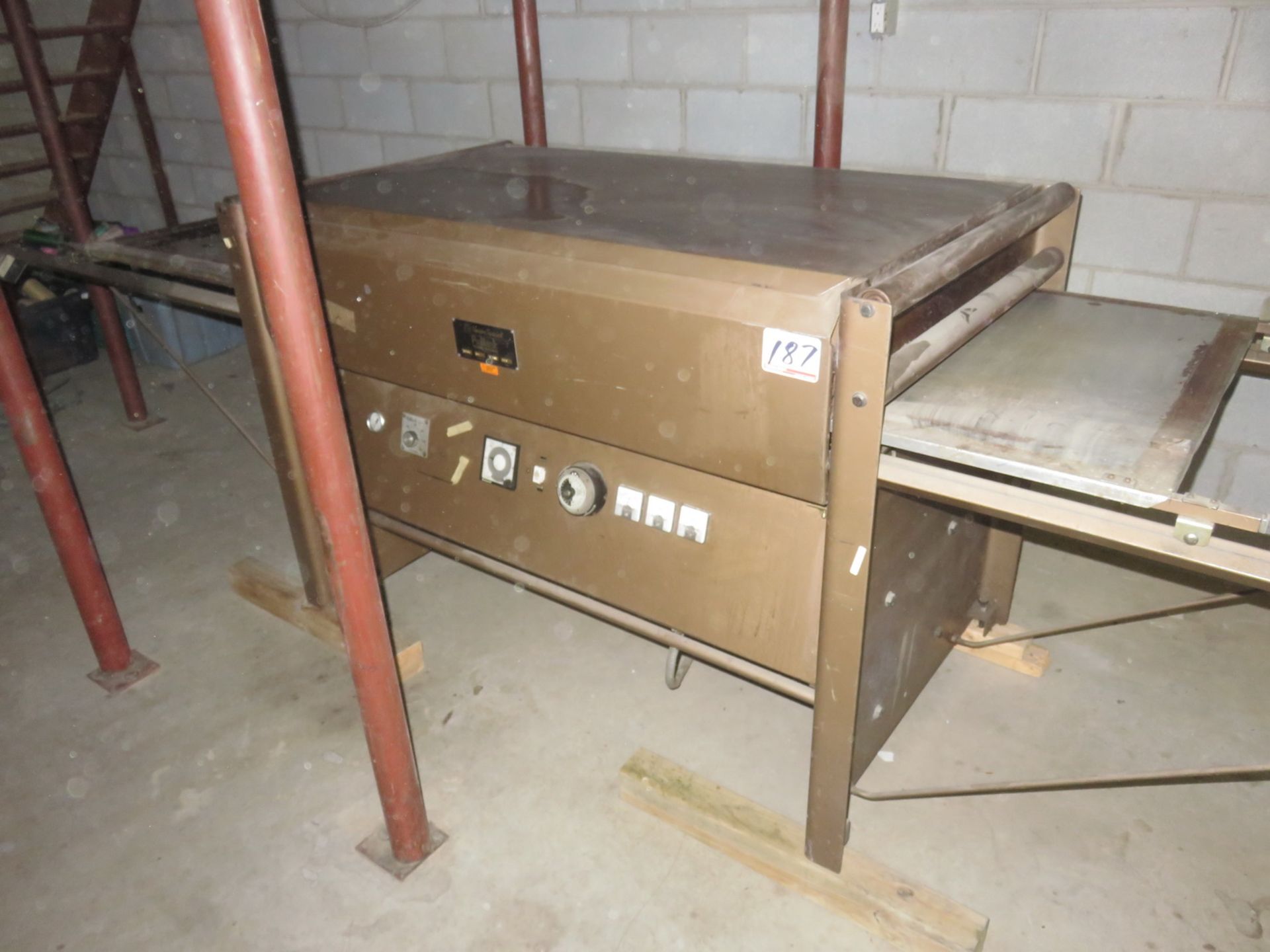 UNION SPECIAL MOD 5B, 33" ELECTRIC DRYING OVEN ('AS IS')