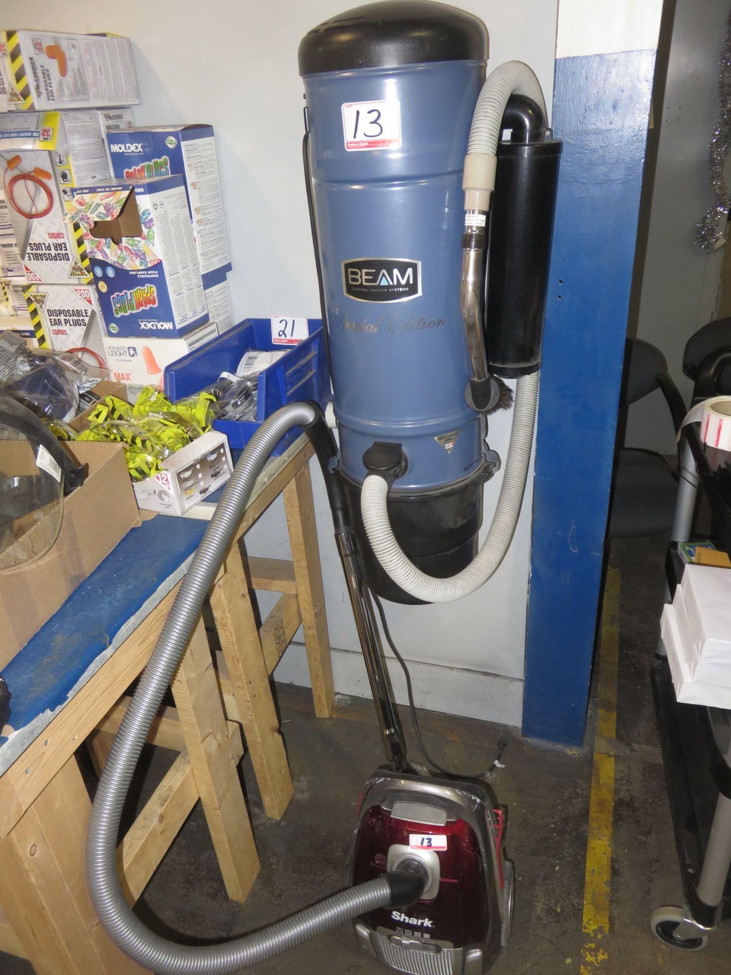 BEAM SC375A SPECIAL EDITION CENTRAL VACUUM UNIT & SHARK VACUUM