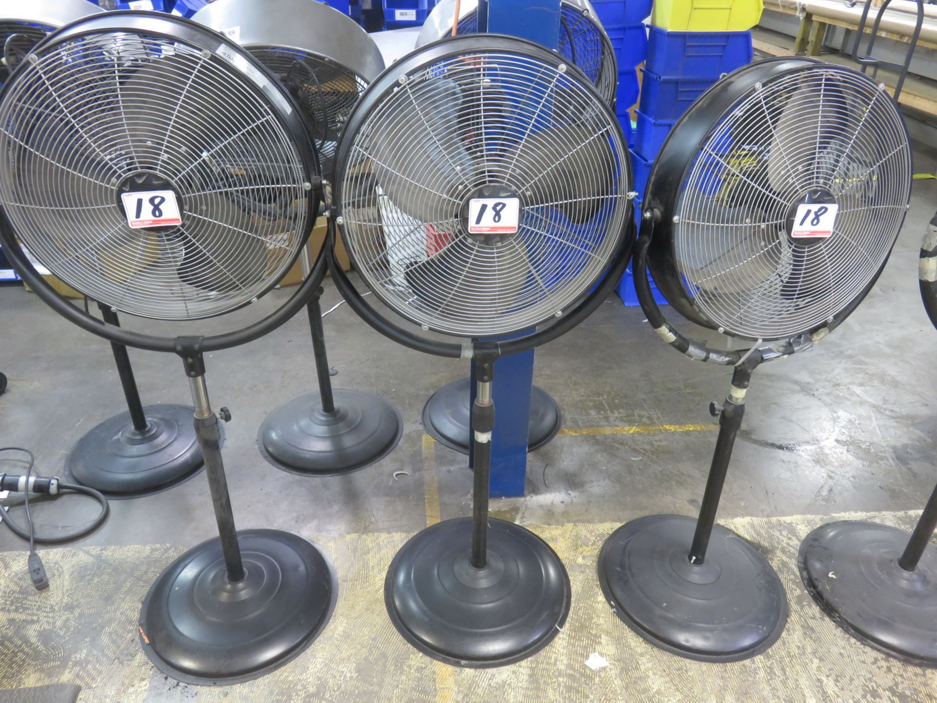 UNITS - UTILITECH FES50-T1 20"H VELOCITY PEDESTAL FANS