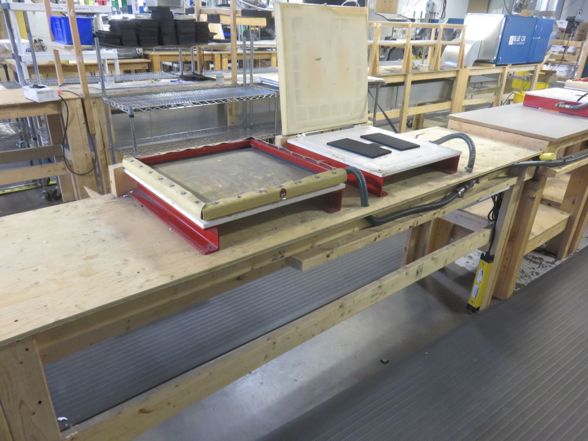 LOT - CUSTOM BUILT VACUUM FORMING SYSTEM C/O (4) FREEDOM FABRICATION & (2) CUSTOM TABLE TOP ORTHOTIC - Image 3 of 5