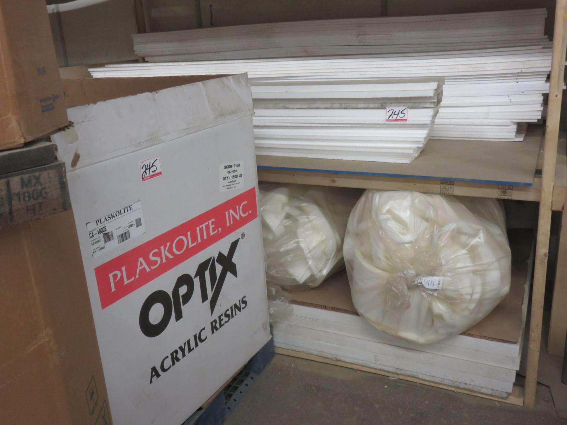 LOT - STYROFOAM SHEETS - OFF-CUTS