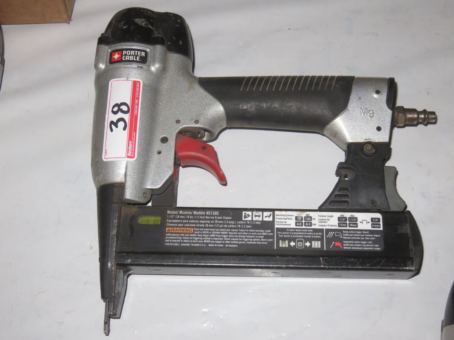 PORTER CABLE NS150C PNEUMATIC 18GA 1-1.5" NARROW CROWN STAPLER