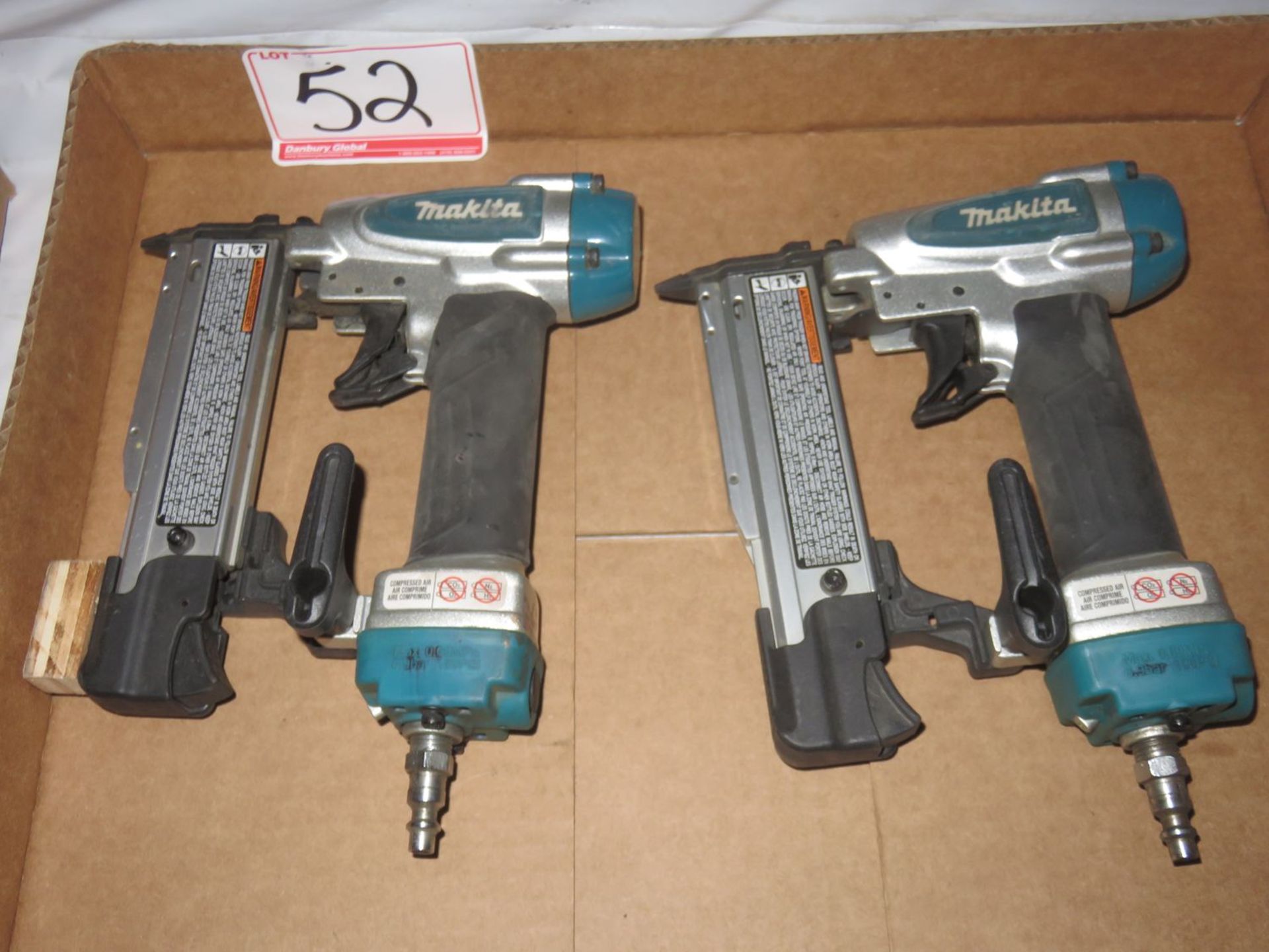 UNITS - MAKITA AF353 PNEUMATIC 5/8" - 1 3/8" PNEUMATIC PIN NAILERS