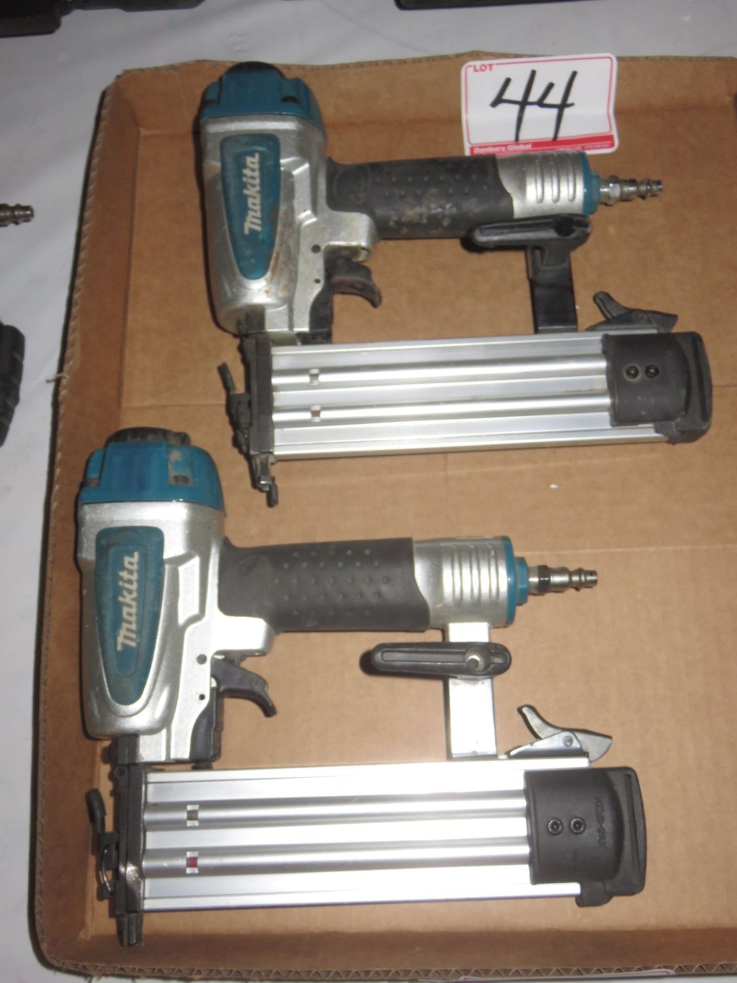 UNITS - MAKITA AF505N PNEUMATIC 5/8 - 2" 18GA BRAD NAILERS