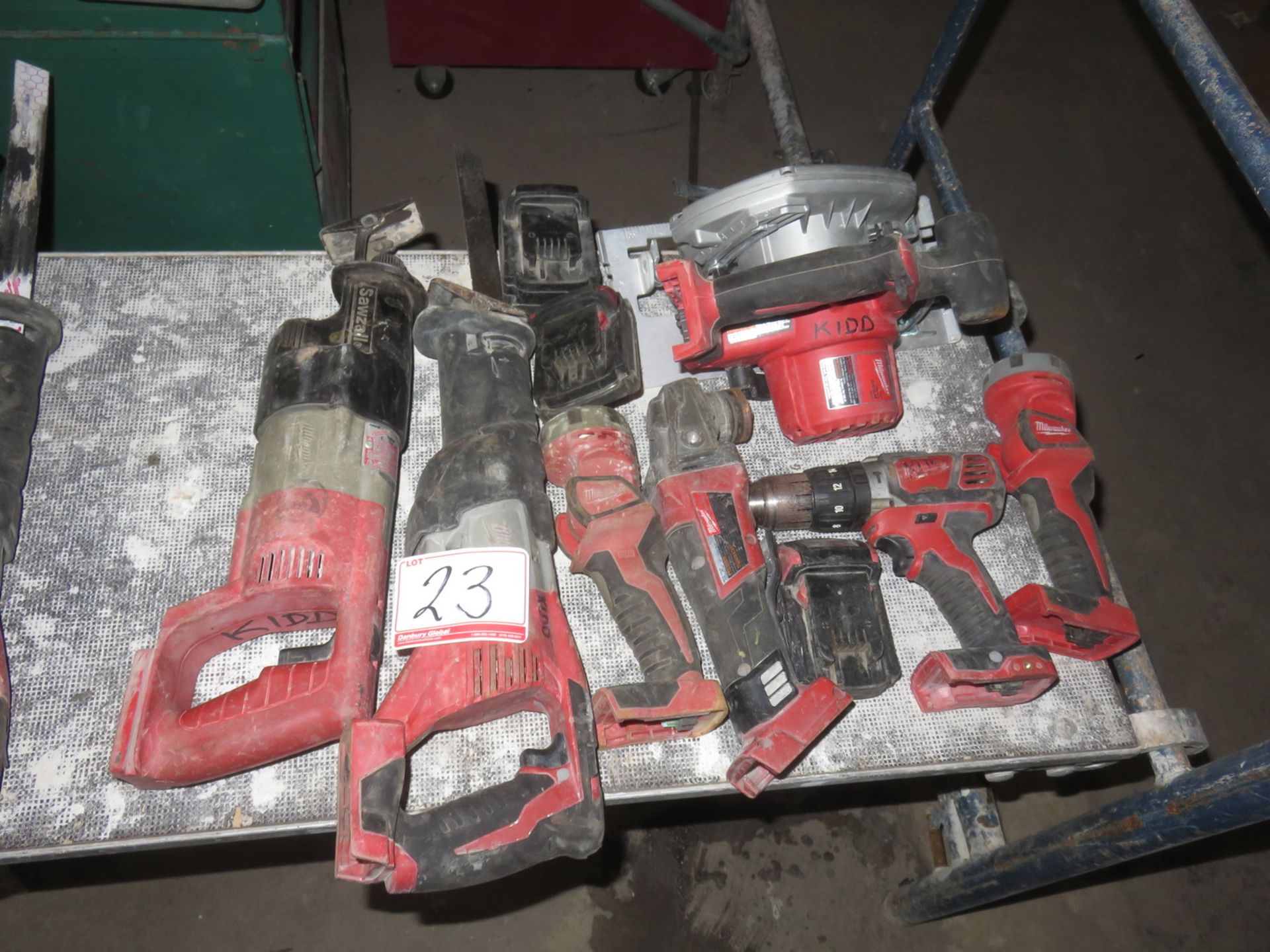 LOT - MILWAUKEE 18V ASSTD DRILLS, FLASHLIGHTS, SAWS, & (3) BATTERIES (NO CHARGERS)