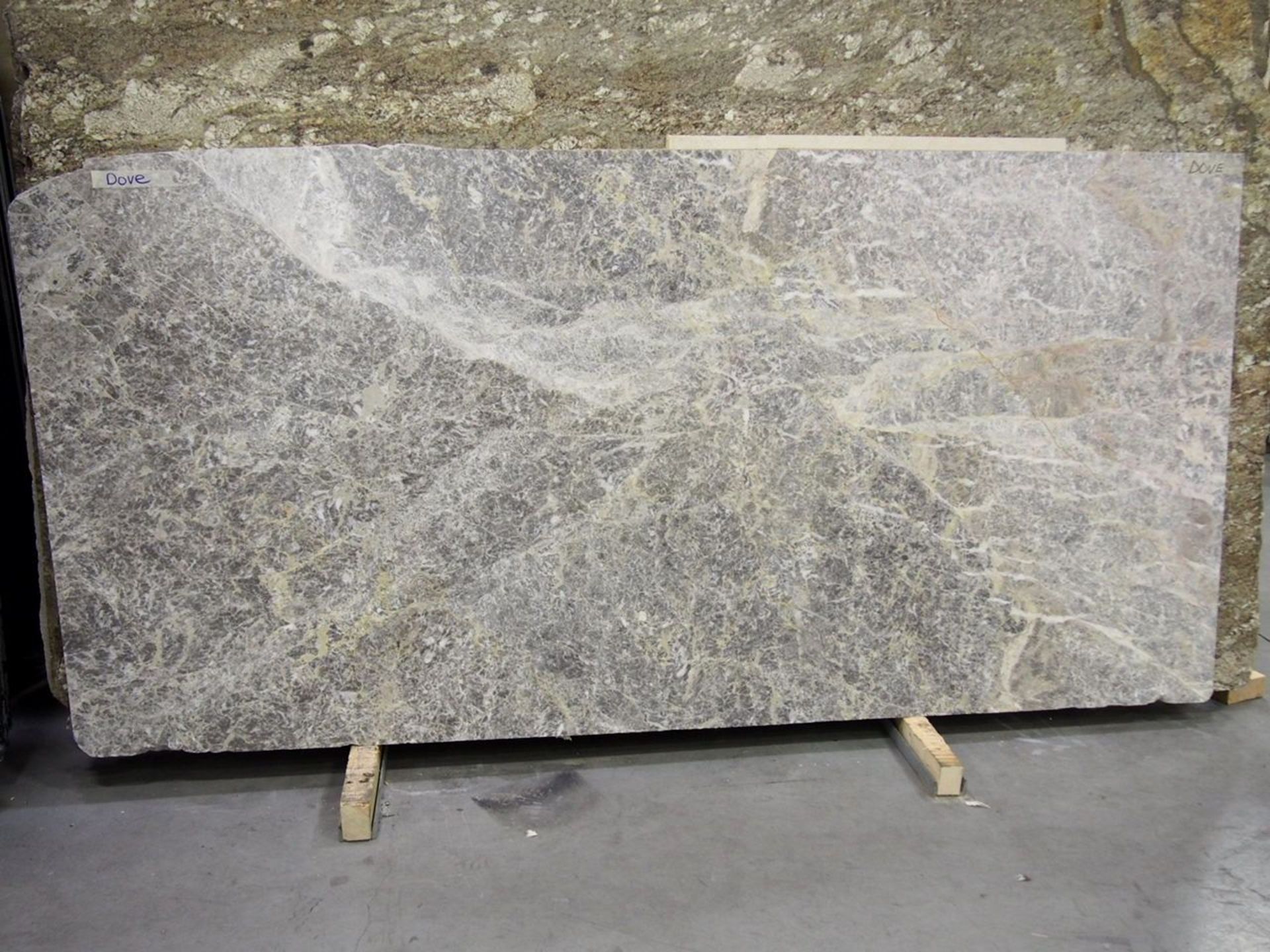 SLABS - DOVE MARBLE 51 X 108 (38.25 SQFT) 2CM - ROW J