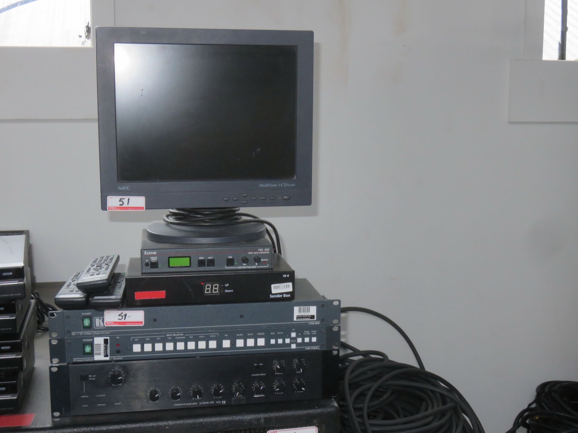LOT - KRAMER VN-92, VP-724 XL, EXTRON VSC500 ASSTD VIDEO CONVERTERS/ DISTRIBUTION UNIT W/ NEC