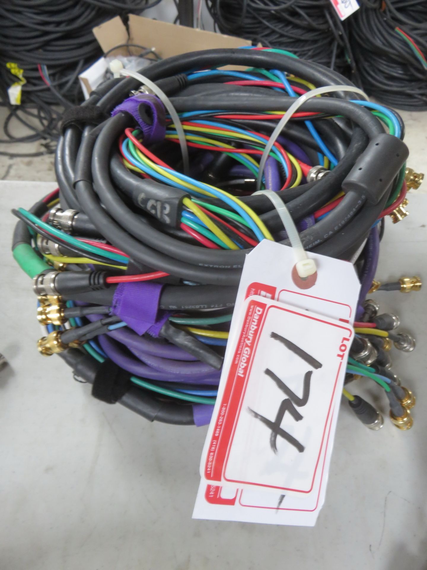 LOT - (12) 6'L PRO BNC VIDEO CABLES