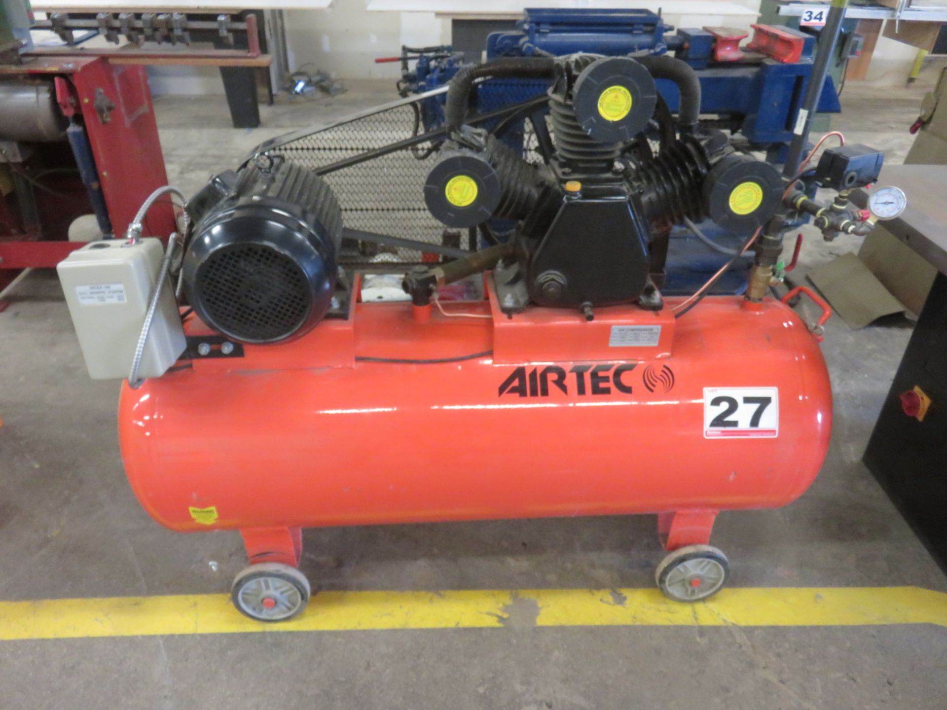 2015 AIRTEC MODEL W1.0/8 300 LITRE CAP 10HP TANK MOUNT AIR COMPRESSOR