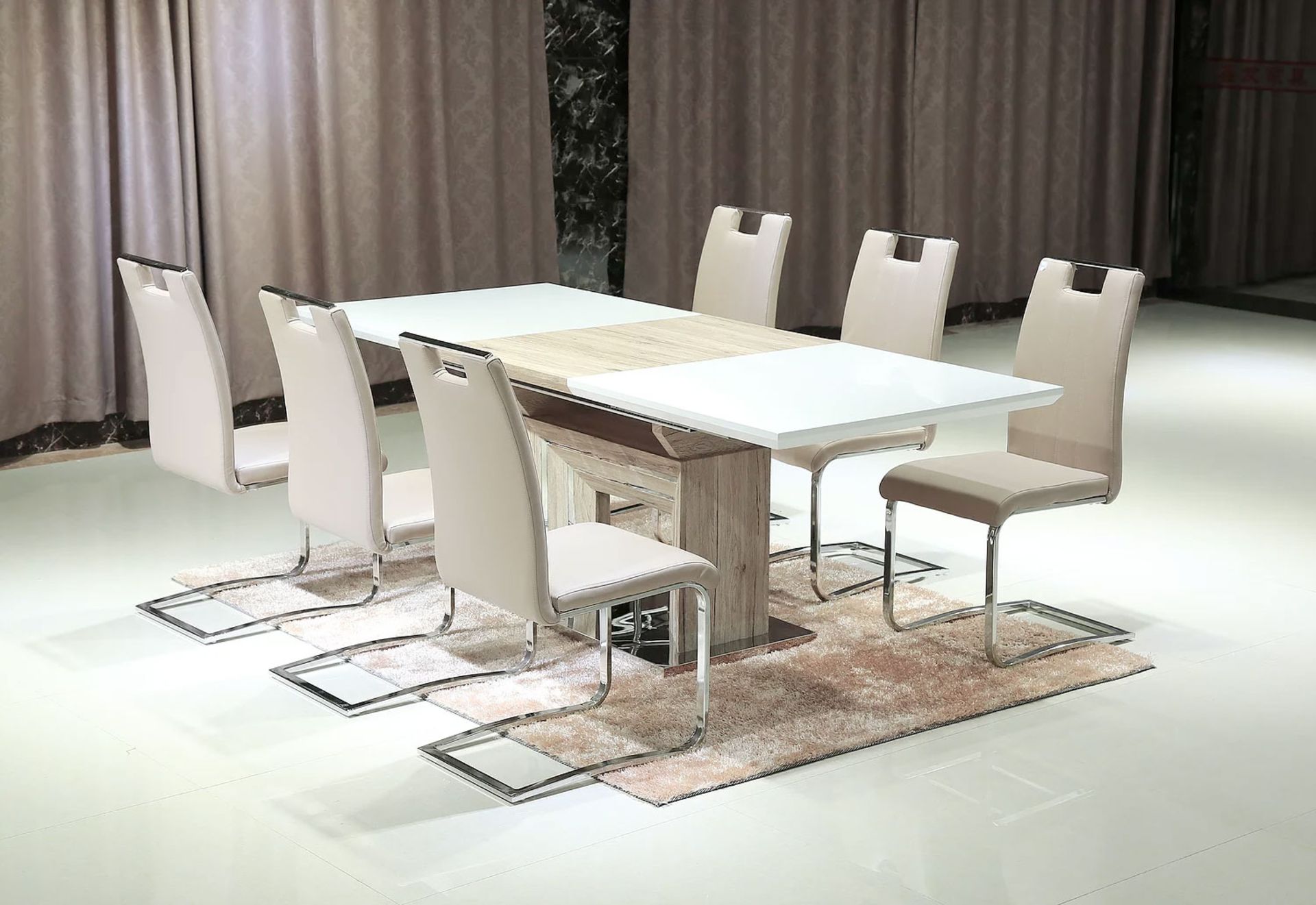 UNITS - WHITE HIGH GLOSS 4 / 6 PERSON EXTENDABLE DINING TABLE W/ WOOD LIKE ACCENTS (LK-GRACE) (NEW