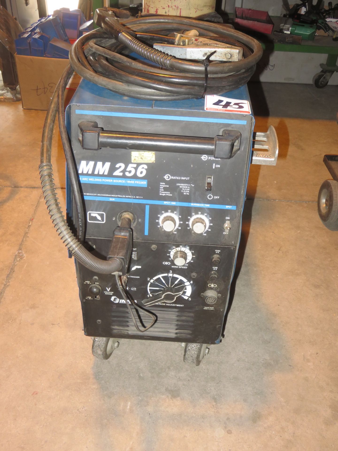 COMPARC MM256 250AMP MIG WELDER