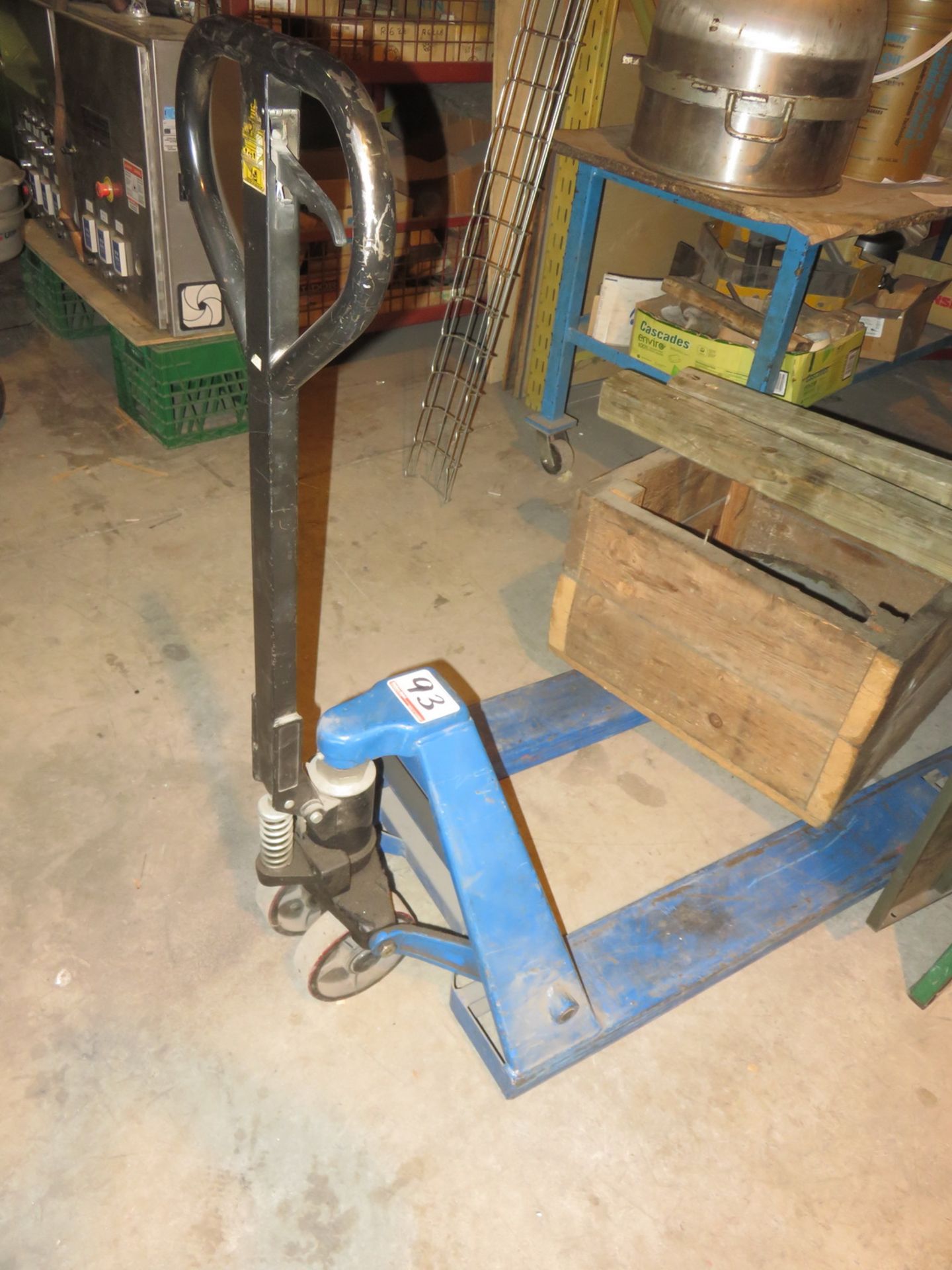 BLUE STEEL HYDRAULIC PALLET TRUCK