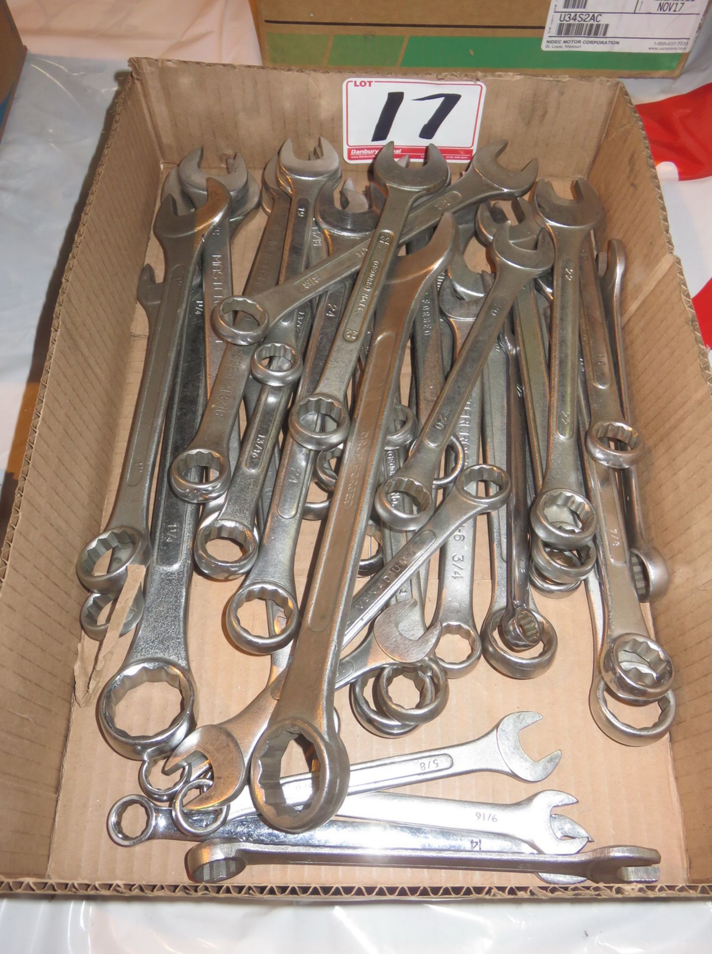 LOT - GENERIC ASSTD LARGE WRENCHES