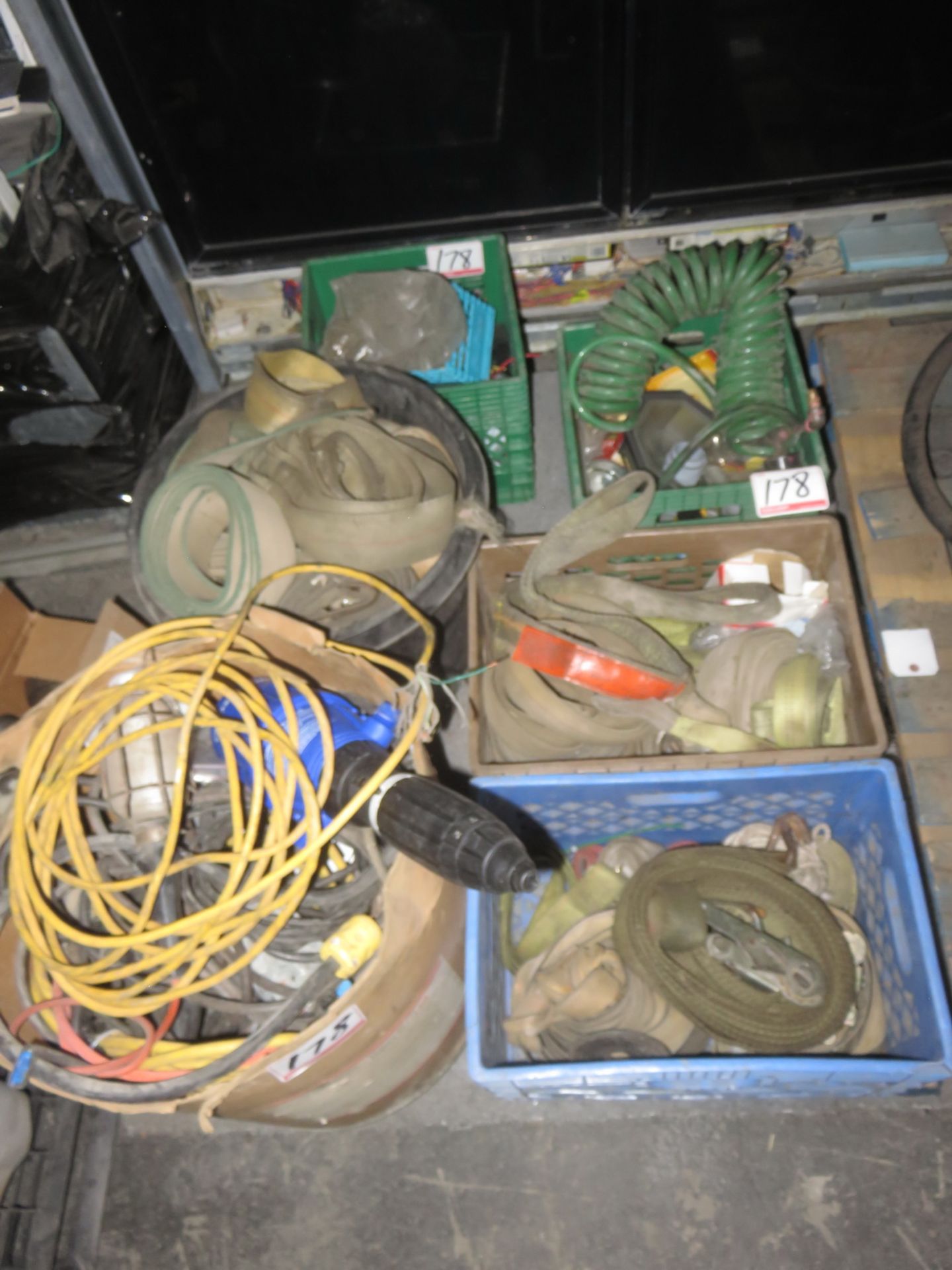 LOT - LIFTING SLING, ROPE, AIR LINE ETC.