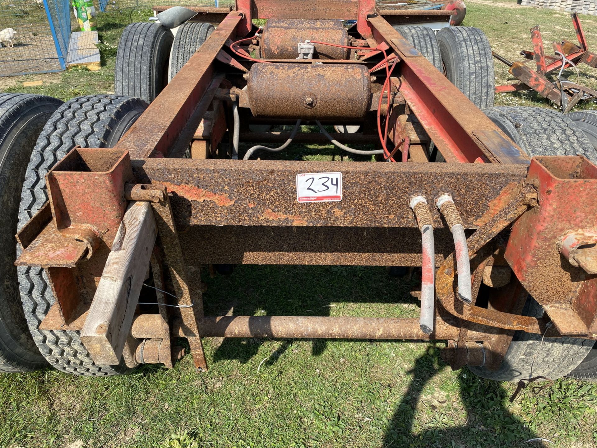 TANDEM AXLE TRAILER CHASSIS (LOCATED AT 680 GLOVER ROAD, HANNON, ONTARIO) - Image 2 of 2