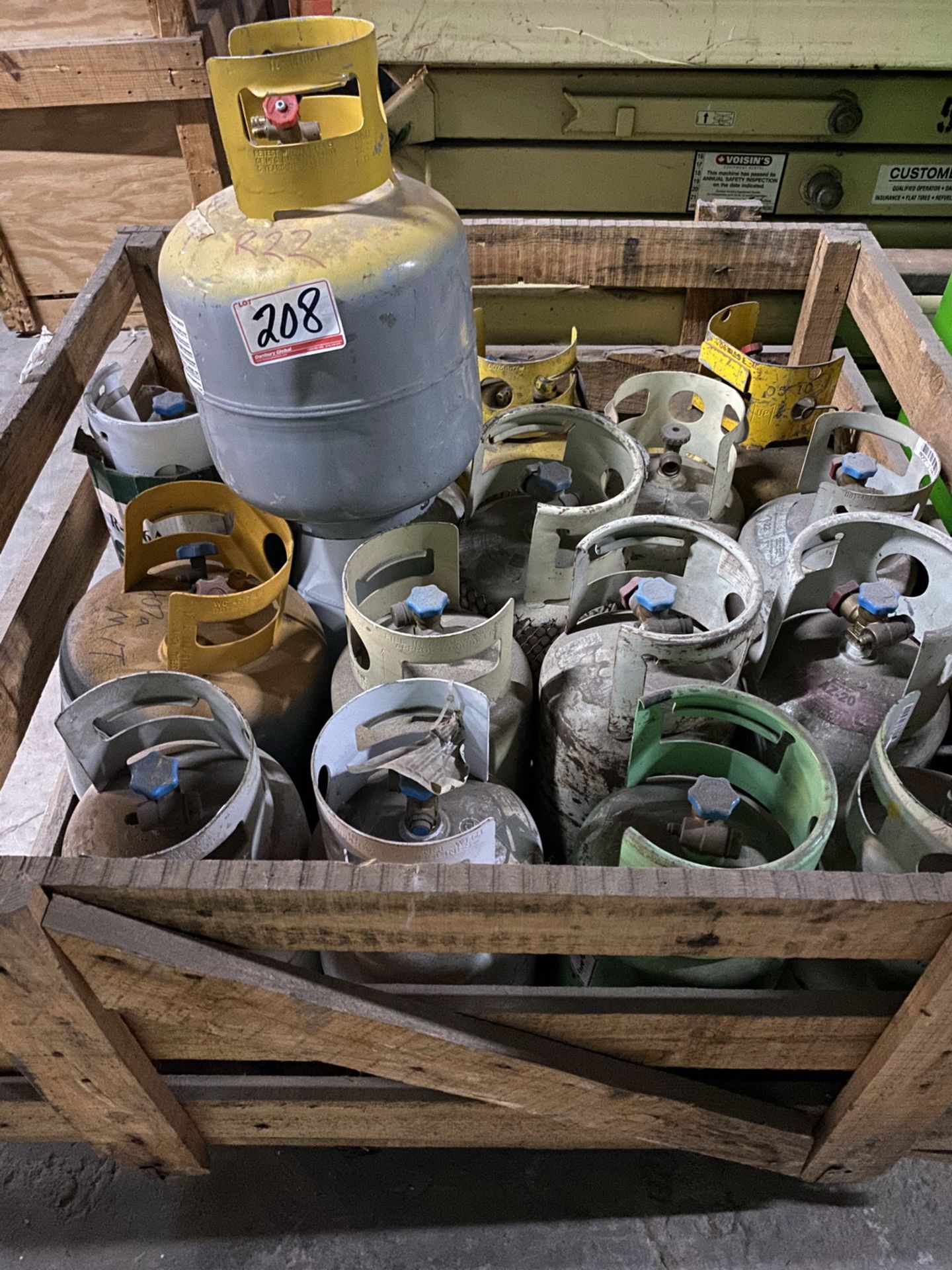 LOT - ASSORTED EMPTY PROPANE AND GAS TANKS AND CYLINDERS (2 SKIDS) - Image 3 of 3