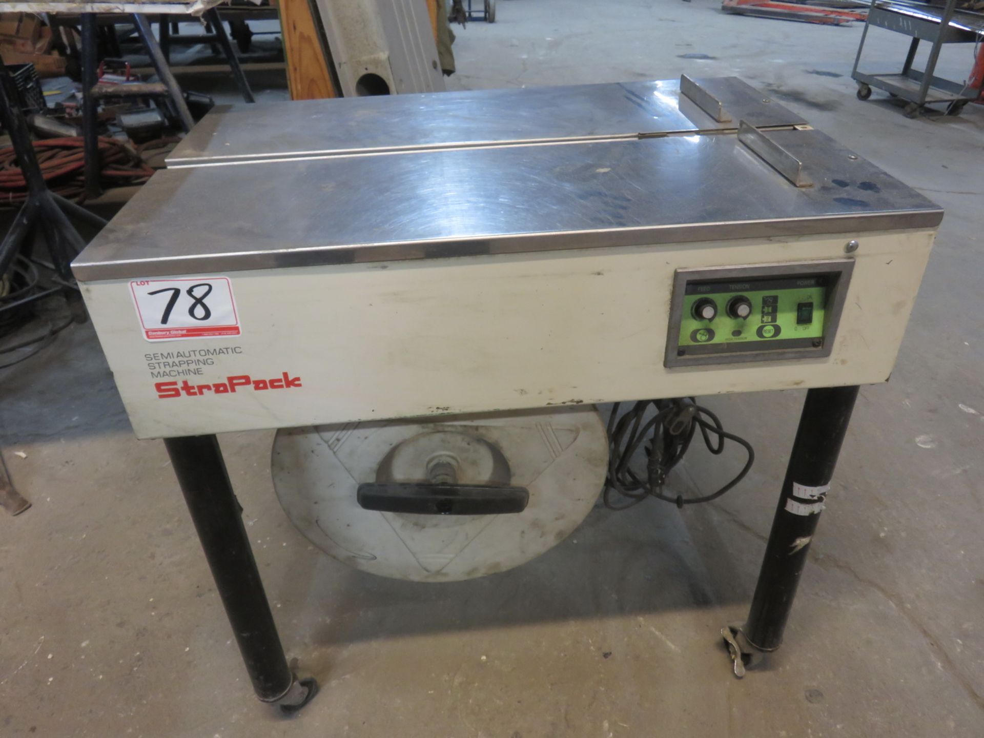 STROPACK MOD D-52, 110V SEMI-AUTOMATIC STRAPPING MACHINE - S/N 21252-708