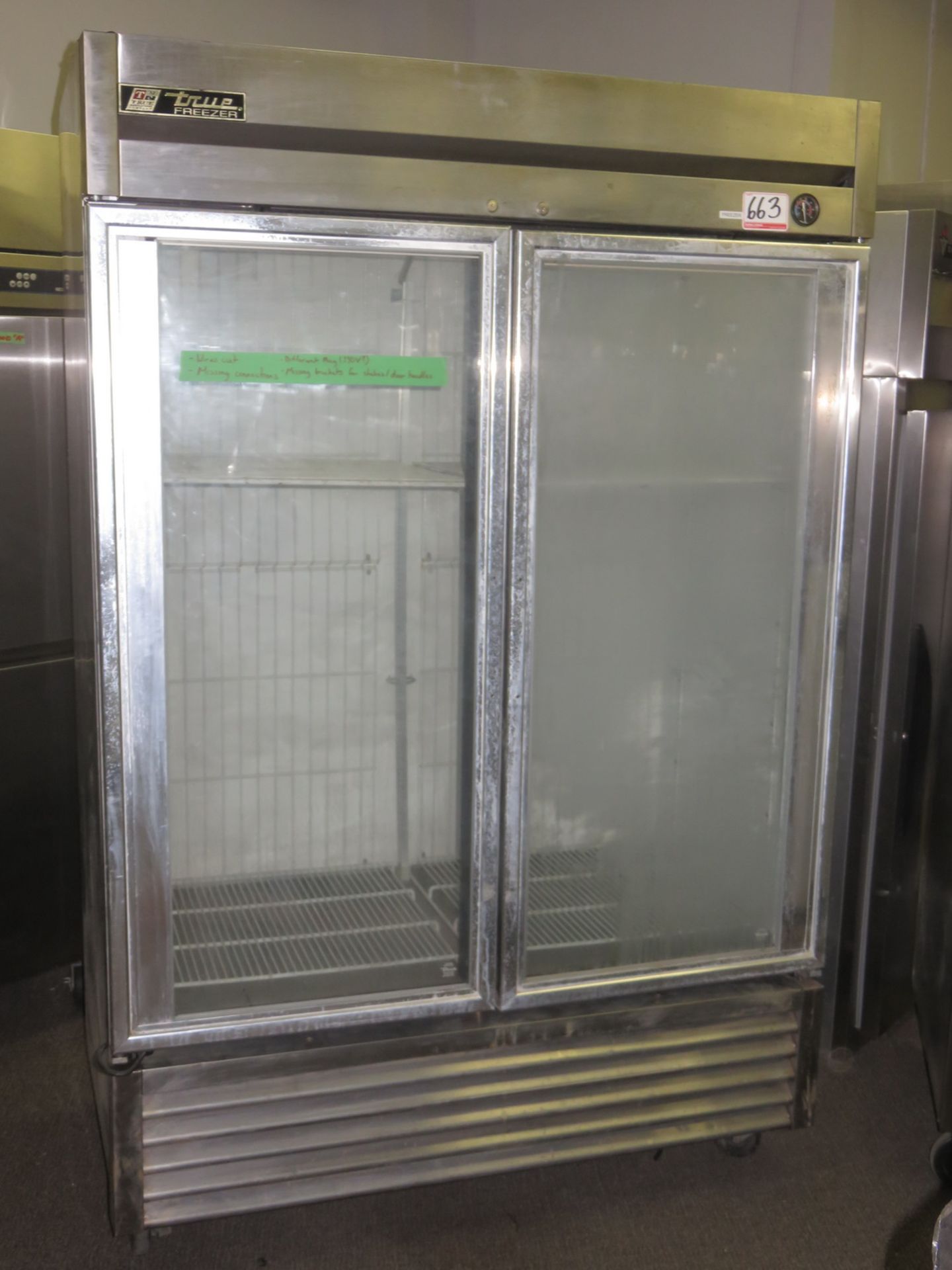 TRUE DOUBLE GLASS DOOR REACH-IN FREEZER W/ CASTERS