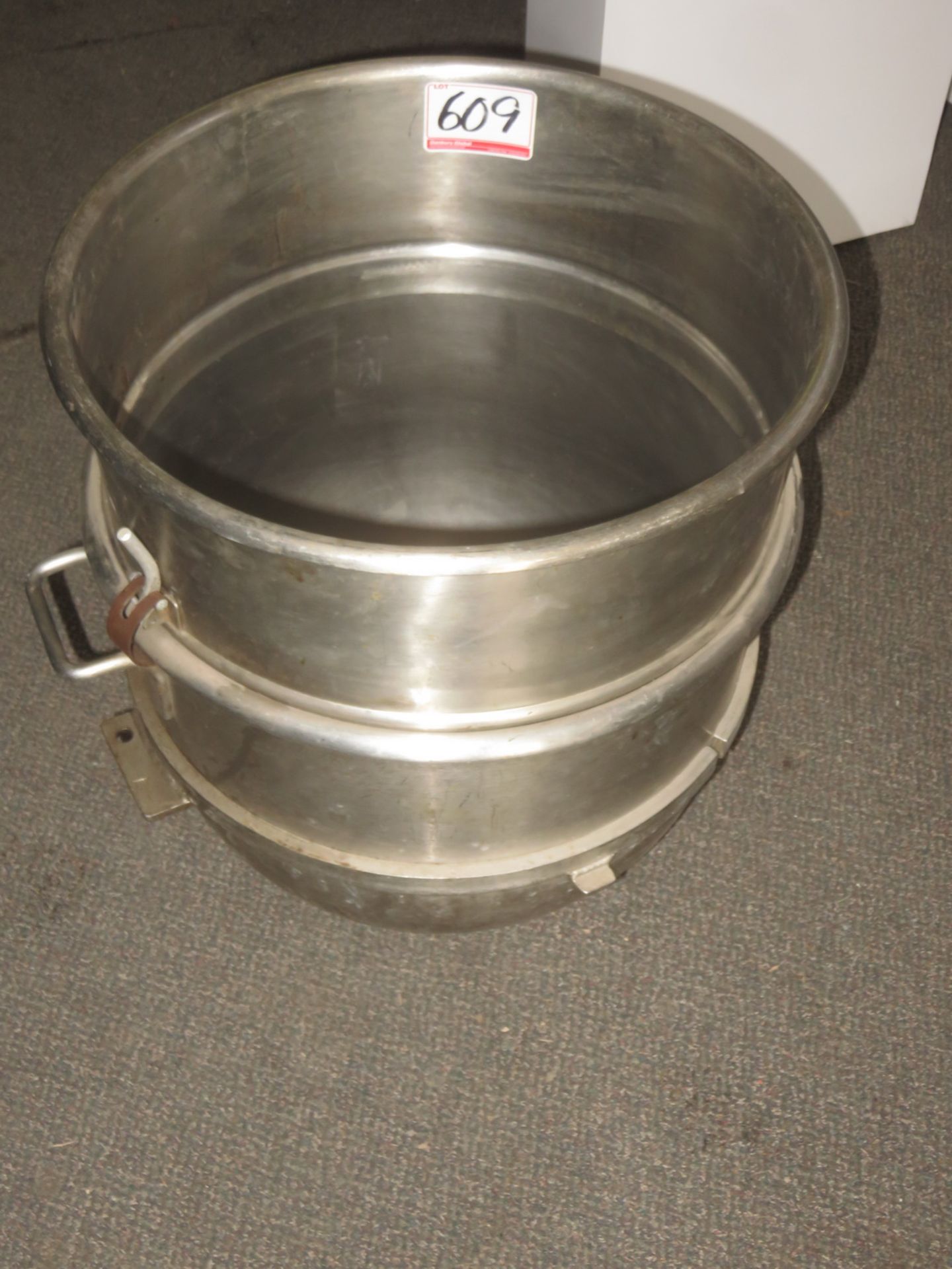 GENERAL APPR 20" ID X 25"H, 20" PIN MOUNT HOLES MIXING BOWL