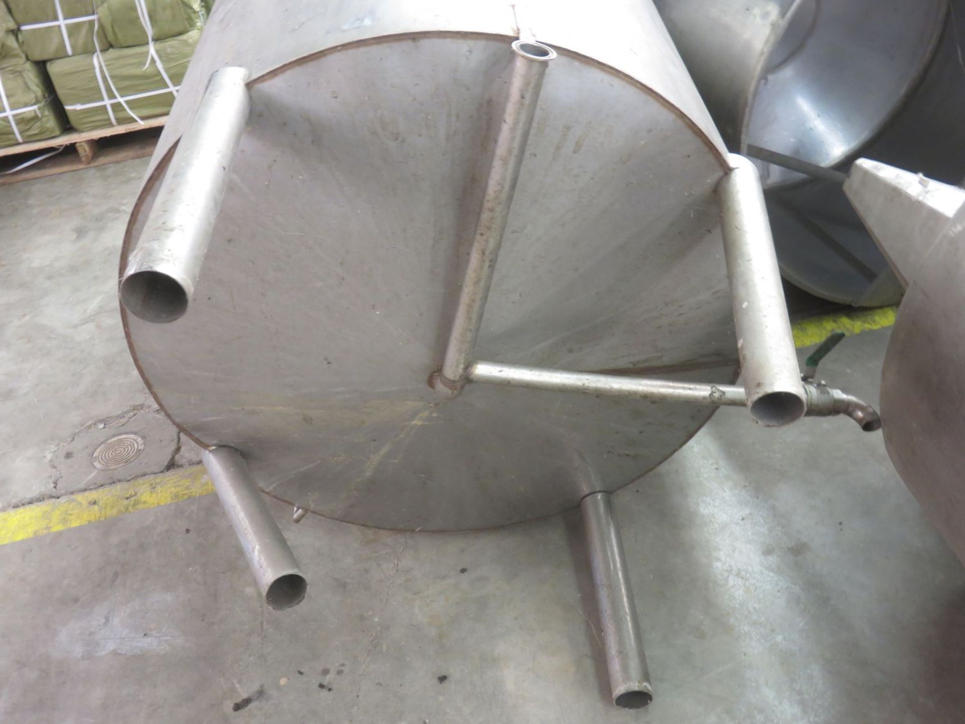 STAINLESS STEEL HOPPER - APPROX 39" X 47" INTERIOR DIMENSIONS - Image 3 of 3