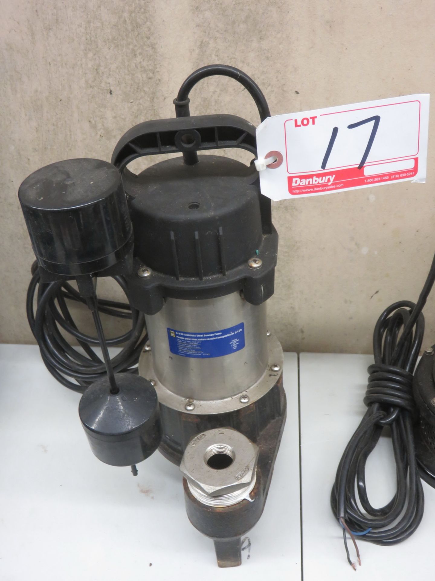 POWER FIST 3/4HP S/STEEL ELECTRIC SUBMERSIBLE PUMP