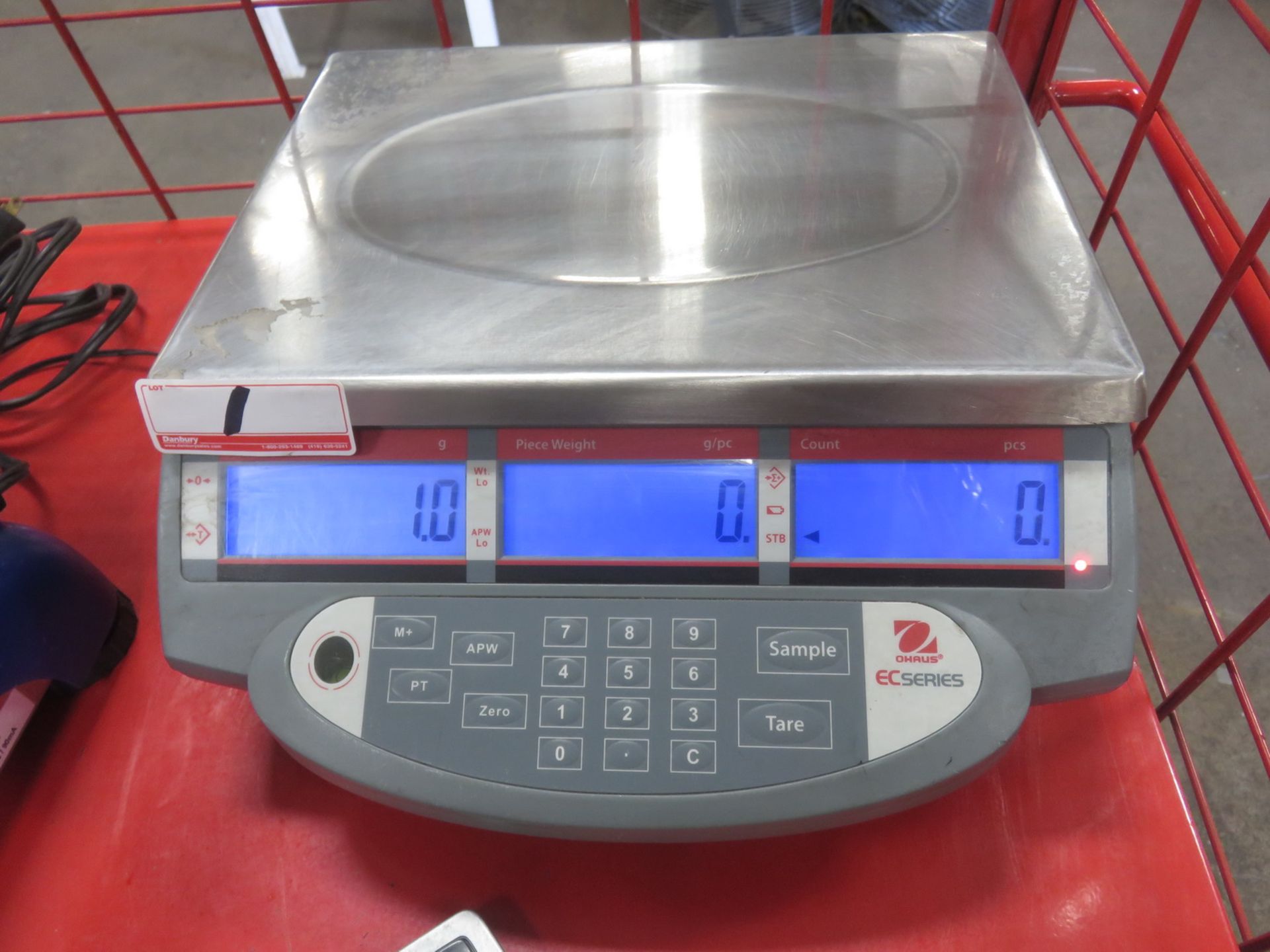 OHAUS MOD EC3 300G CAPACITY DIGITAL SCALE