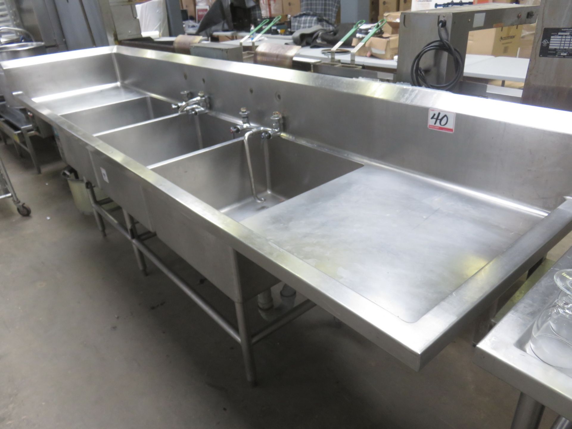 GENERAL S/S 31" X 126" 3-COMPARTMENT SINK W/ TAPS