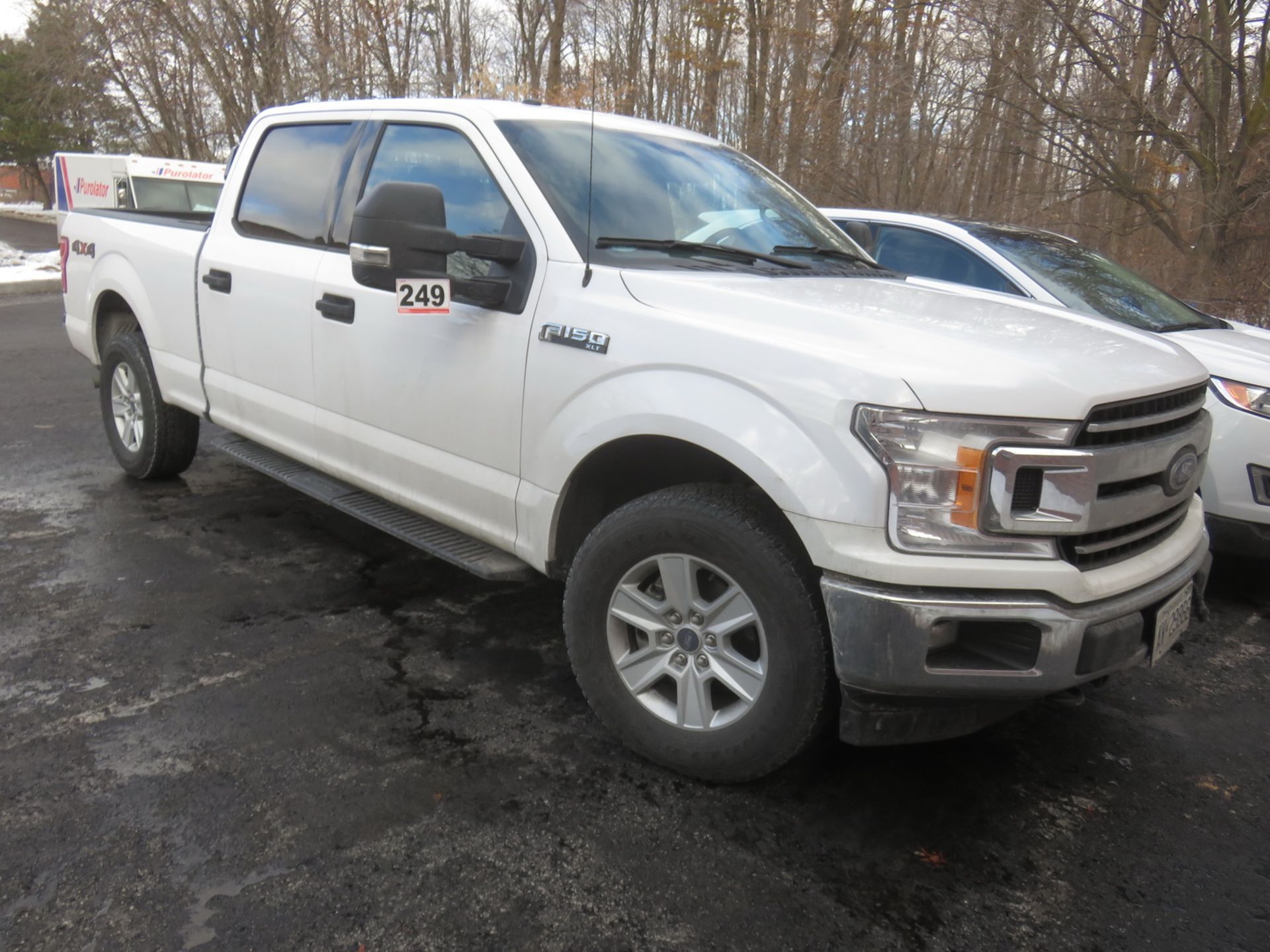 2018 FORD F150 XLT 4WD SUPERCREW PICK-UP TRUCK (APPROX. 22,000KMS) W/ FRONT & REAR TRAILER HITCH