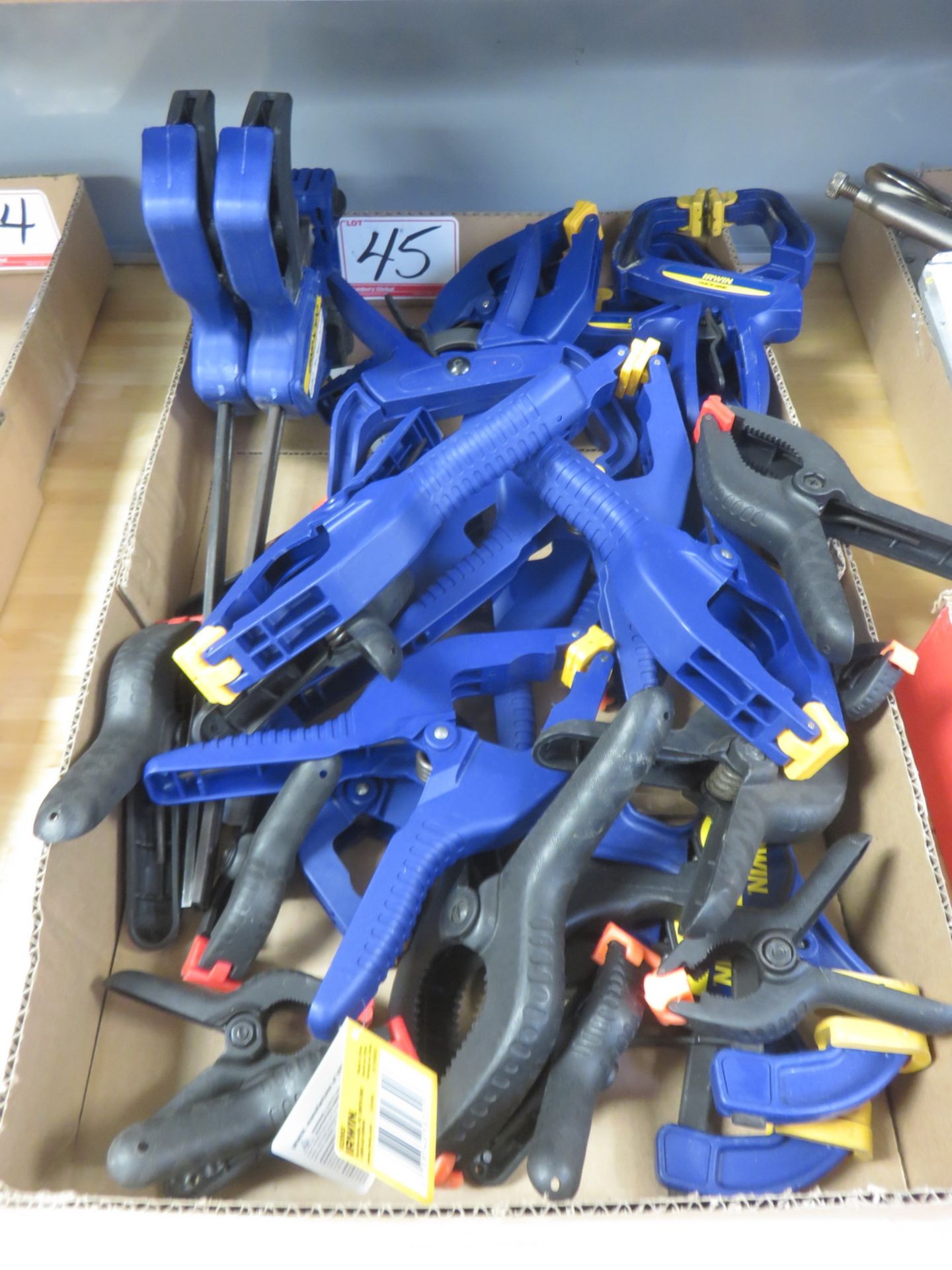 LOT - QUICK-GRIP ASSTD HAND CLAMPS