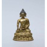 Buddha Amitayus Bronze feurvergoldet, Tibet, 16. Jhd.Amtitayusw (tib. Tsepgame) im Diamantsitz auf