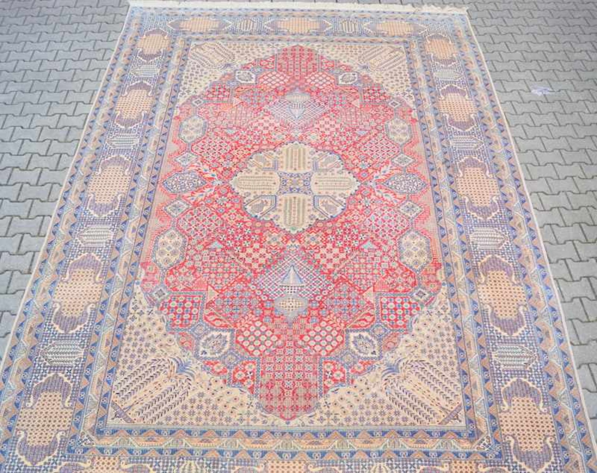 Großer persischer NainWolle auf Baumwolle, Anilinfarben, sehr gepflegt, rotes Mittelfeld und blaue