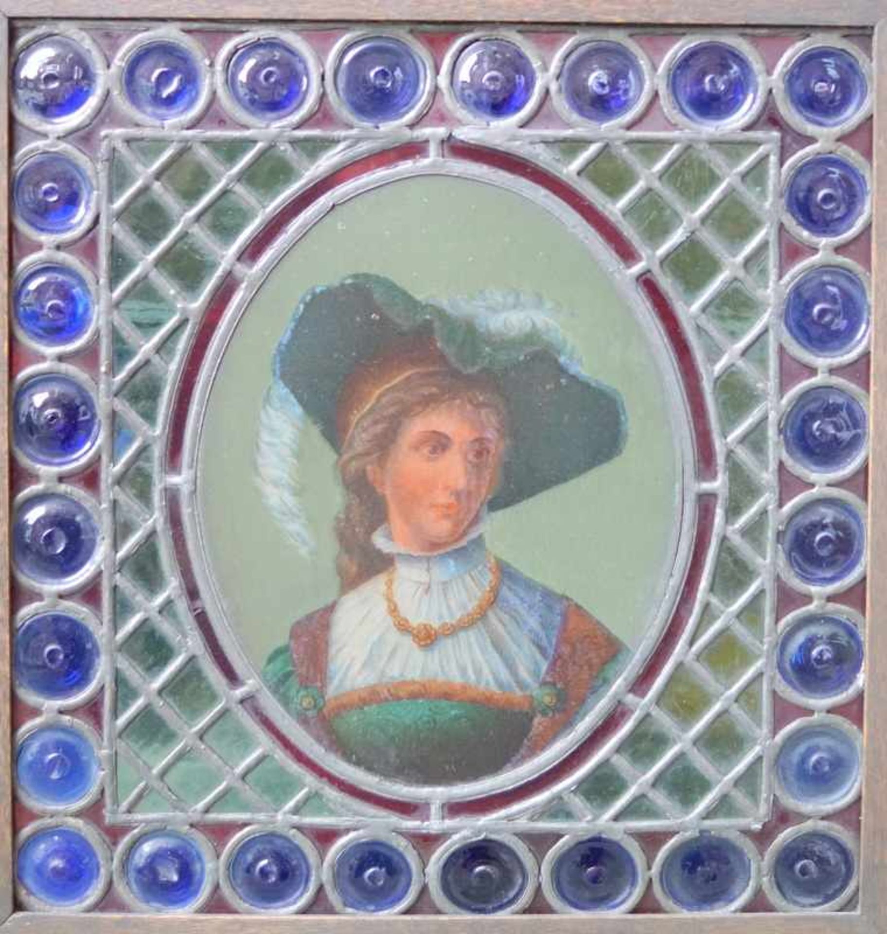 Historische Hinterglasmalereimittig ovales Porträt einer Dame in typischer Tracht mit