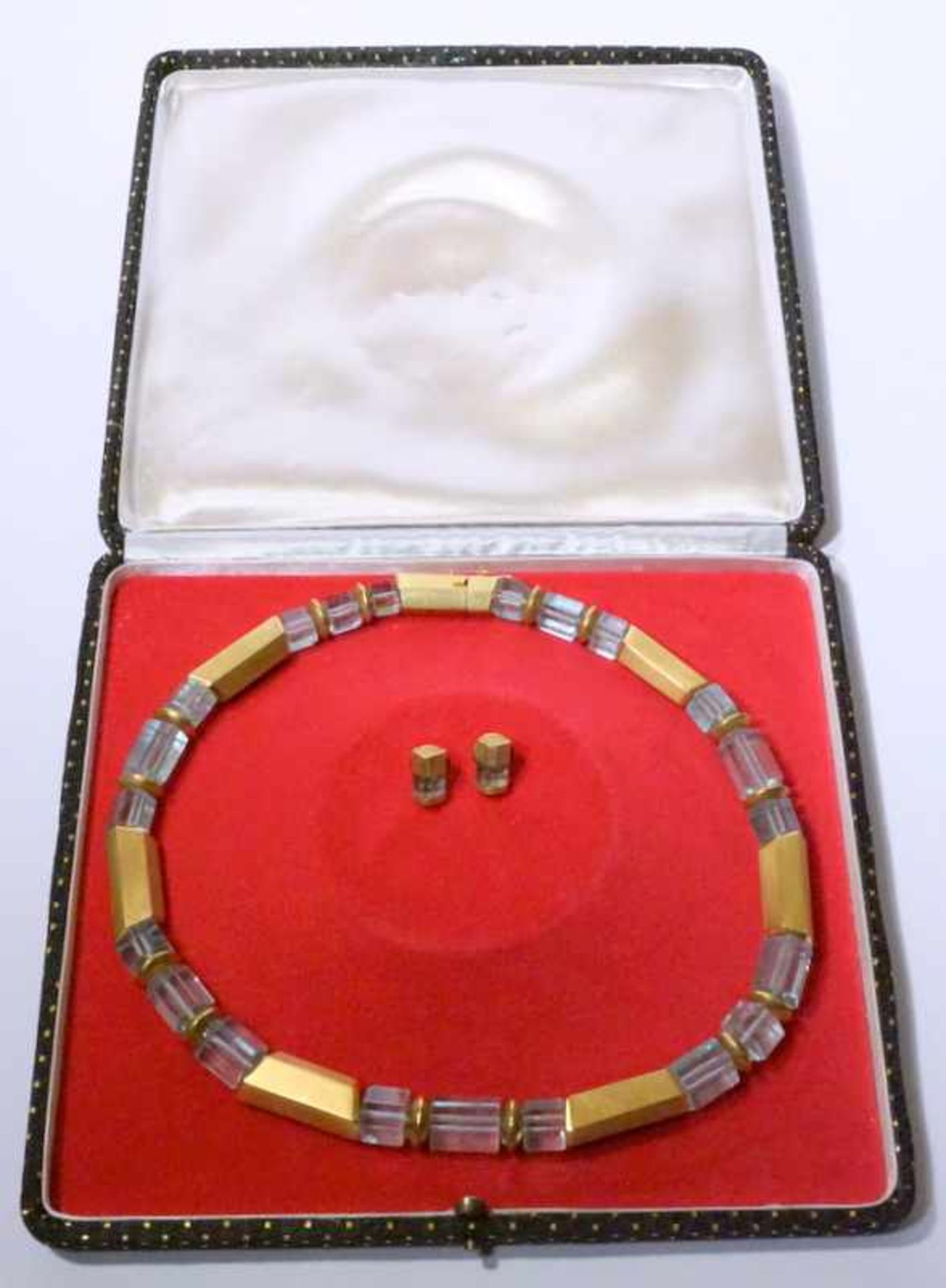 Aufwendiges Collier mit Aquamarin und Gelbgold Polyeder3 teiliges Collier und passende Ohrstecker in - Image 2 of 2