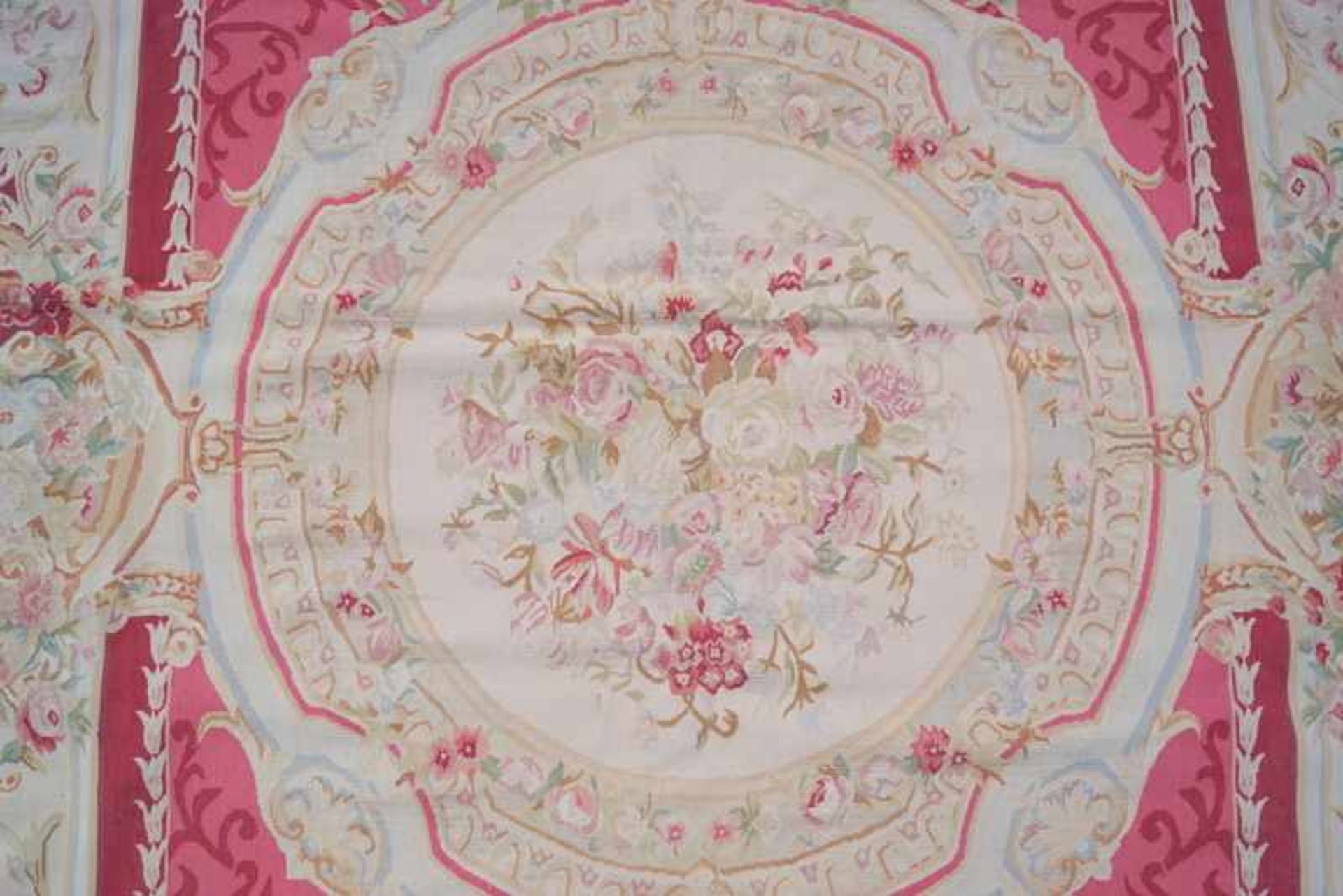 Großer "Aubusson" Teppich im Louis XVI StilFlachgewebe, handgeknüpft, ovales Mittelmedaillon in - Bild 2 aus 2