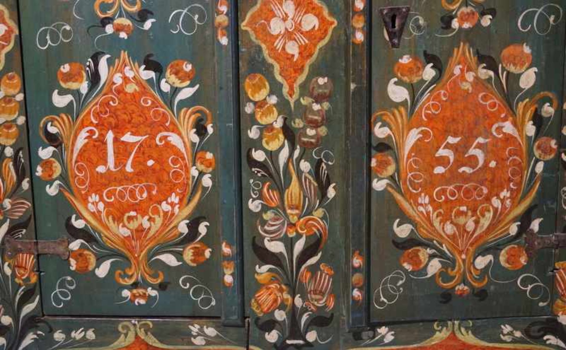 Bauernschrank von 1755grün / mehrfarbig, Weichholz mit floraler und ornamentaler Malerei, mit - Image 2 of 2