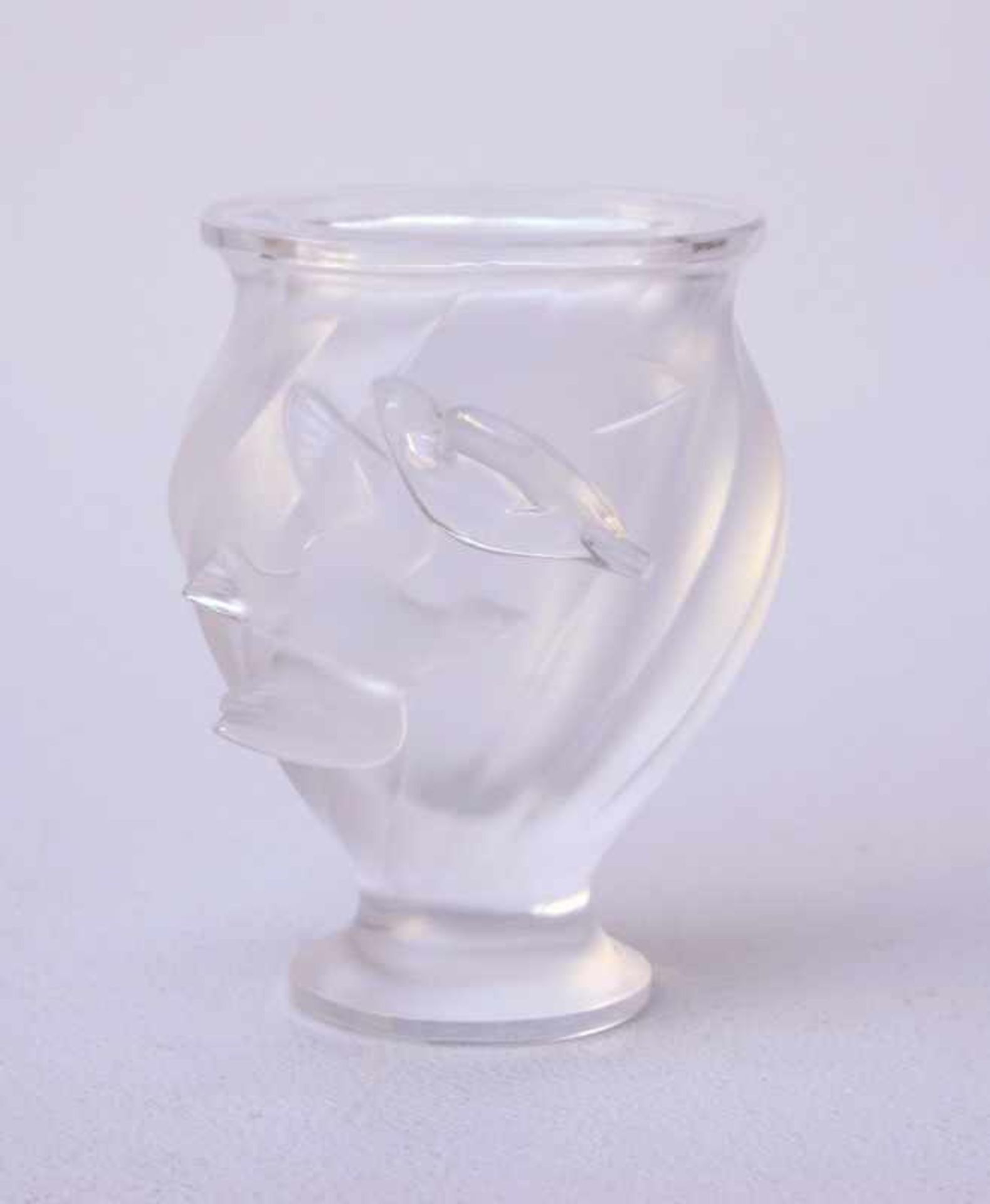 Rene Lalique, Wingen sur Moder (diamantgeritze Signatur): Vase, Frankreich, nach 1945Kleine,