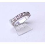 Memory-Ring mit Alfschliffdiamanten, 750 WG und ca. 0,35 ct DiamantbesatzBesetzt mit 7x ca. 0,05