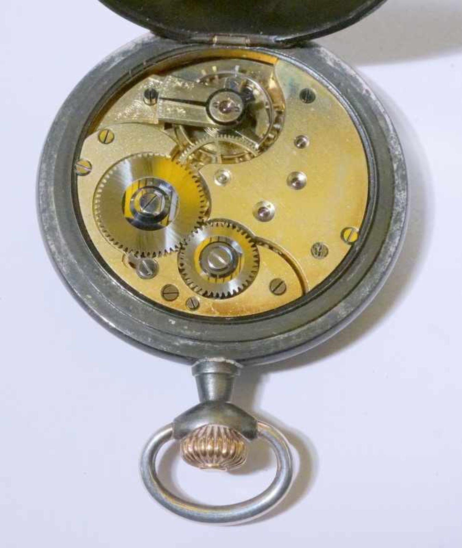 Omega, Uhrenmanufaktur (Biel/Schweiz): Herrensavonette mit aufgelegtem Monogramm aus - Image 3 of 3