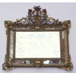 Salonspiegel der Gründerzeit, um 1890Stuck über Holz, Schlagmetall, querformatiger Spiegel mit