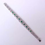 Smaragdarmband mit reichem ca. 3,5 ct Brillantbesatz, 750 WGGestempelt 750 WG, 9 x Smaragdcarée