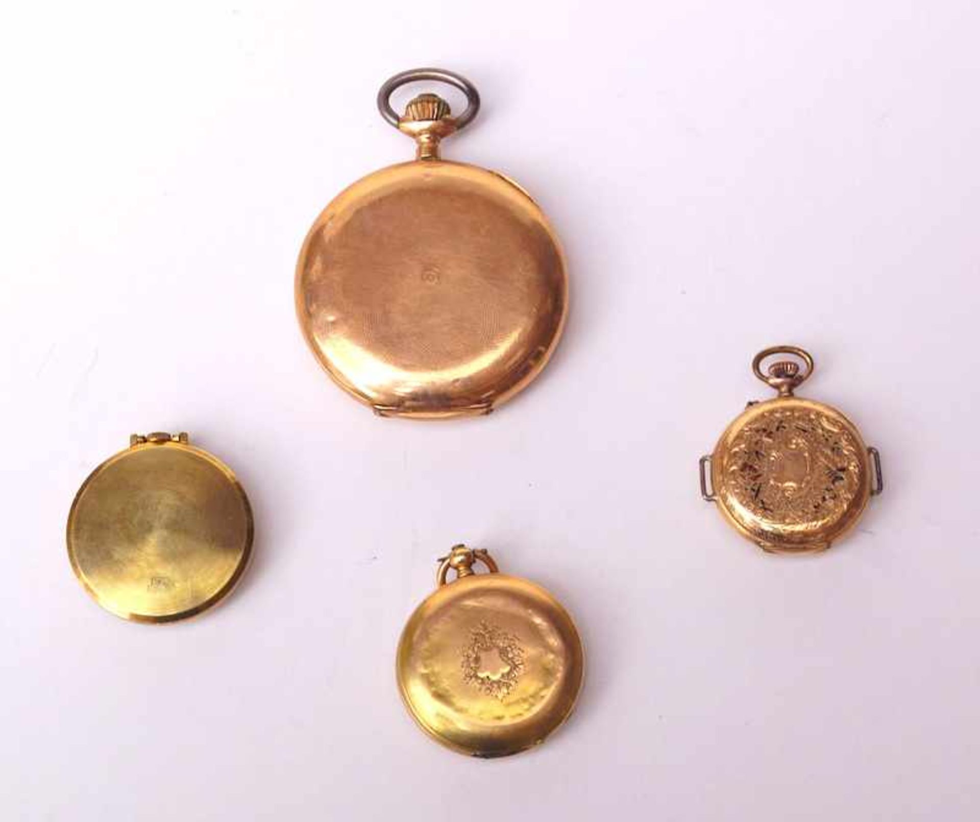 4 Golden Uhren jew. 585er und 333er Gold, UhrenketteSavonette, besch., Fehlstellen, sowie 2